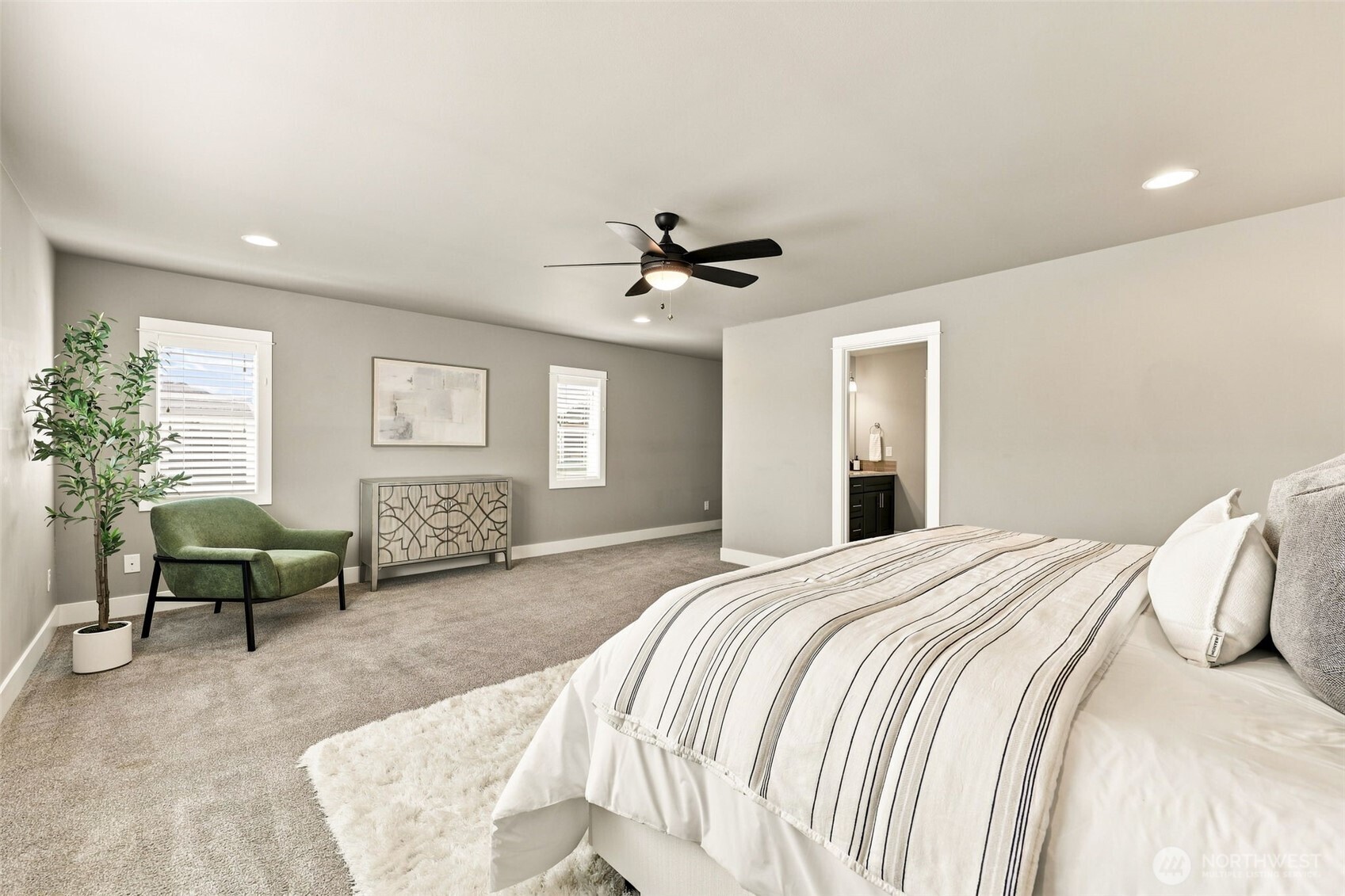 3866 Apollo Way Property Photo 17