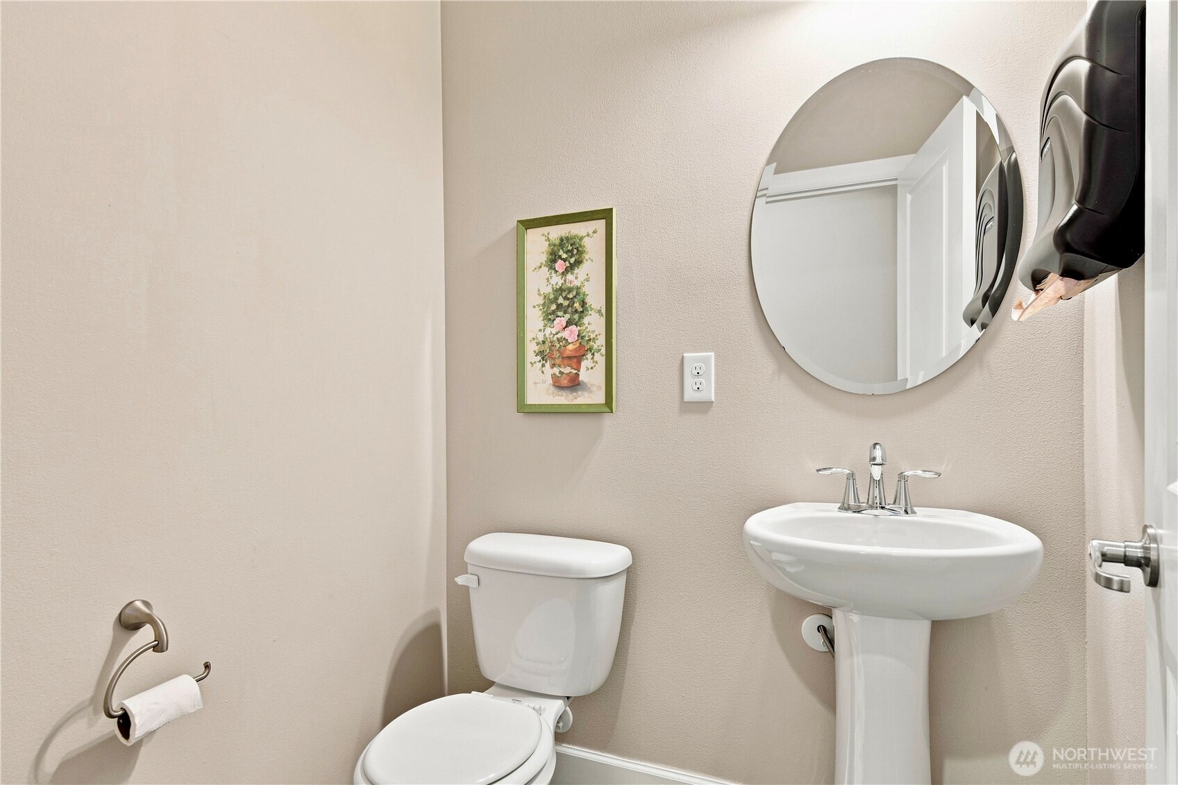 17814 42nd Avenue Property Photo 4