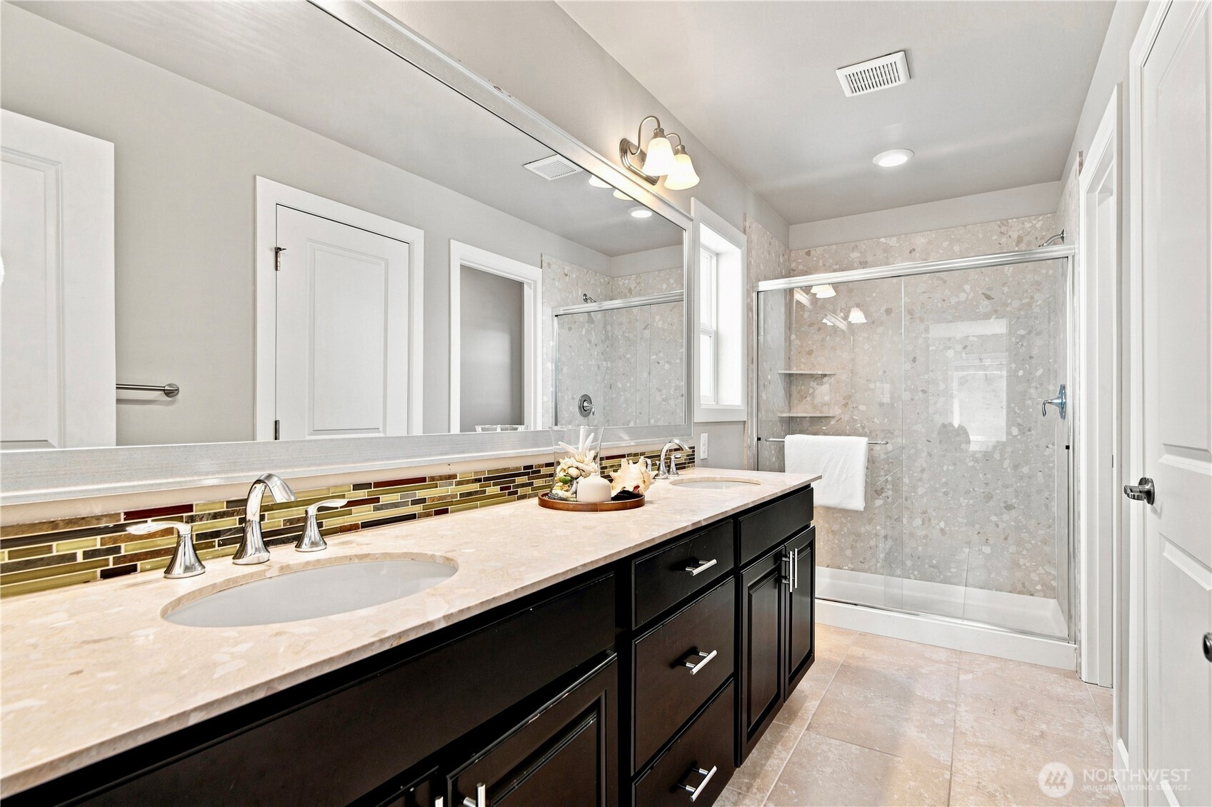 17814 42nd Avenue Property Photo 18