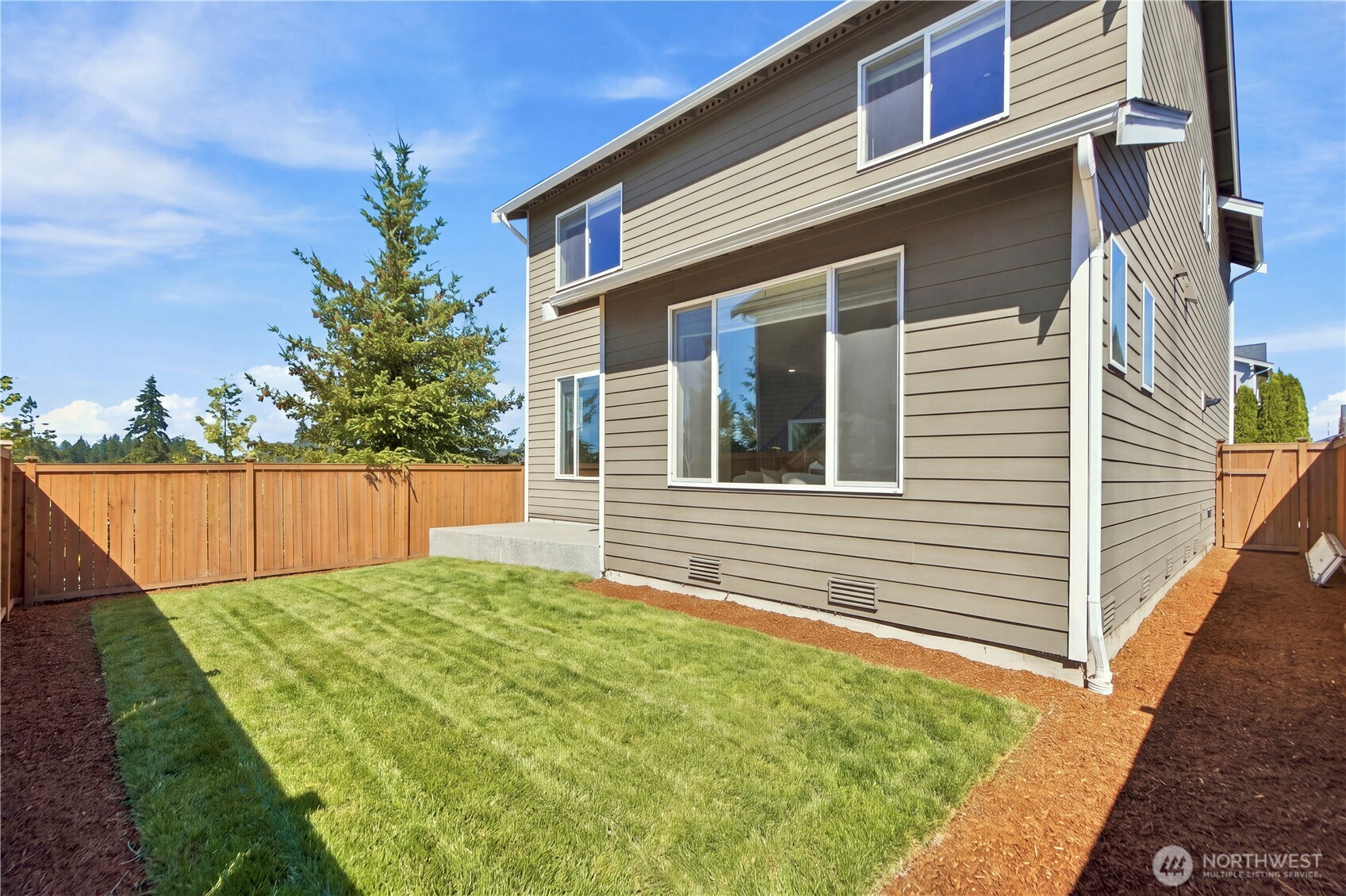 17814 42nd Avenue Property Photo 26