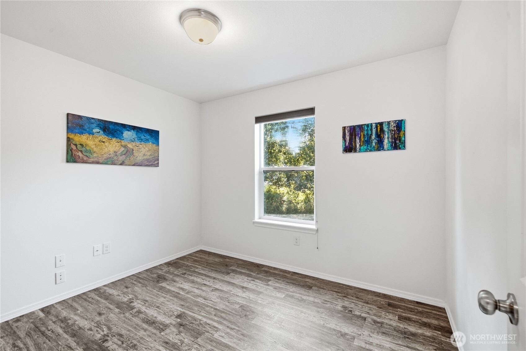 8024 Fairview Road Property Photo 19