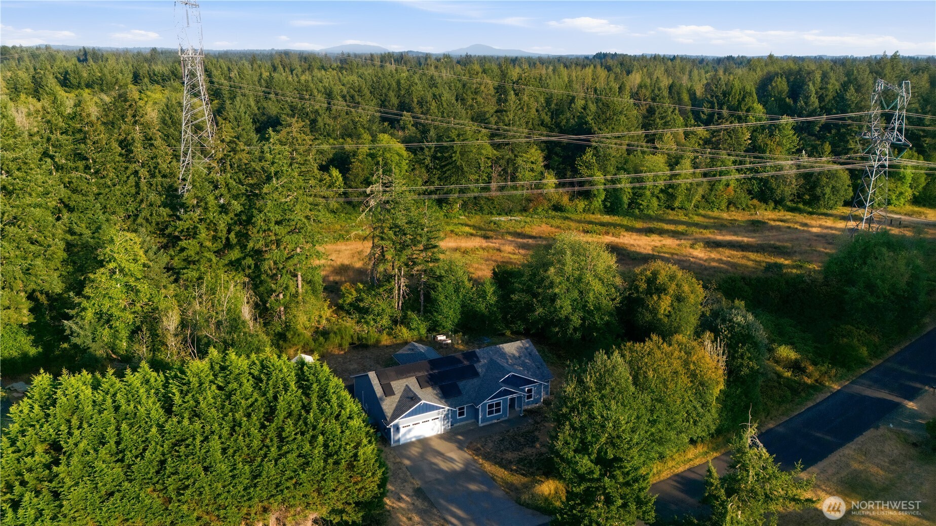 8024 Fairview Road Property Photo 32