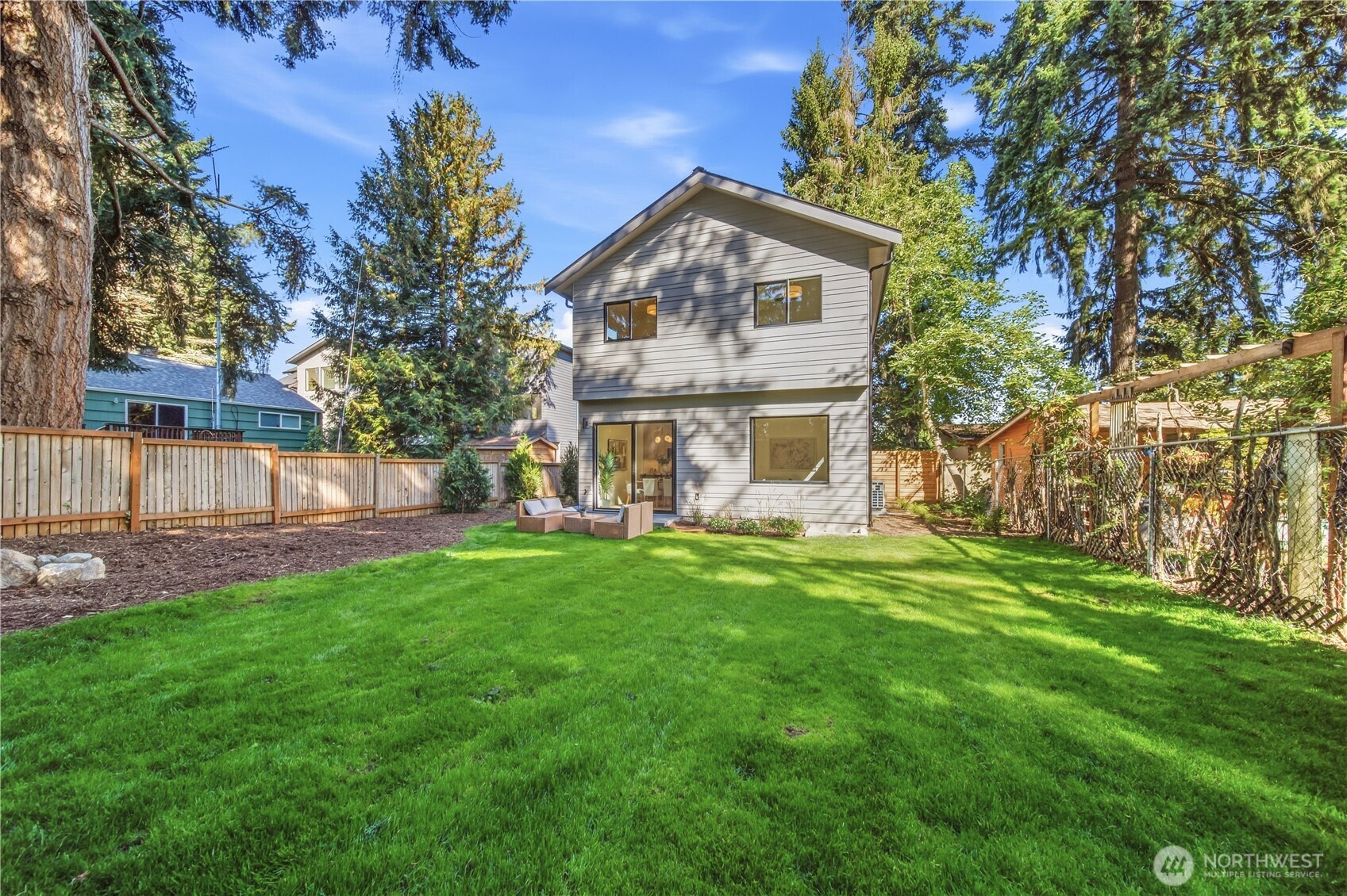 14338 Bagley Avenue B Property Photo 1