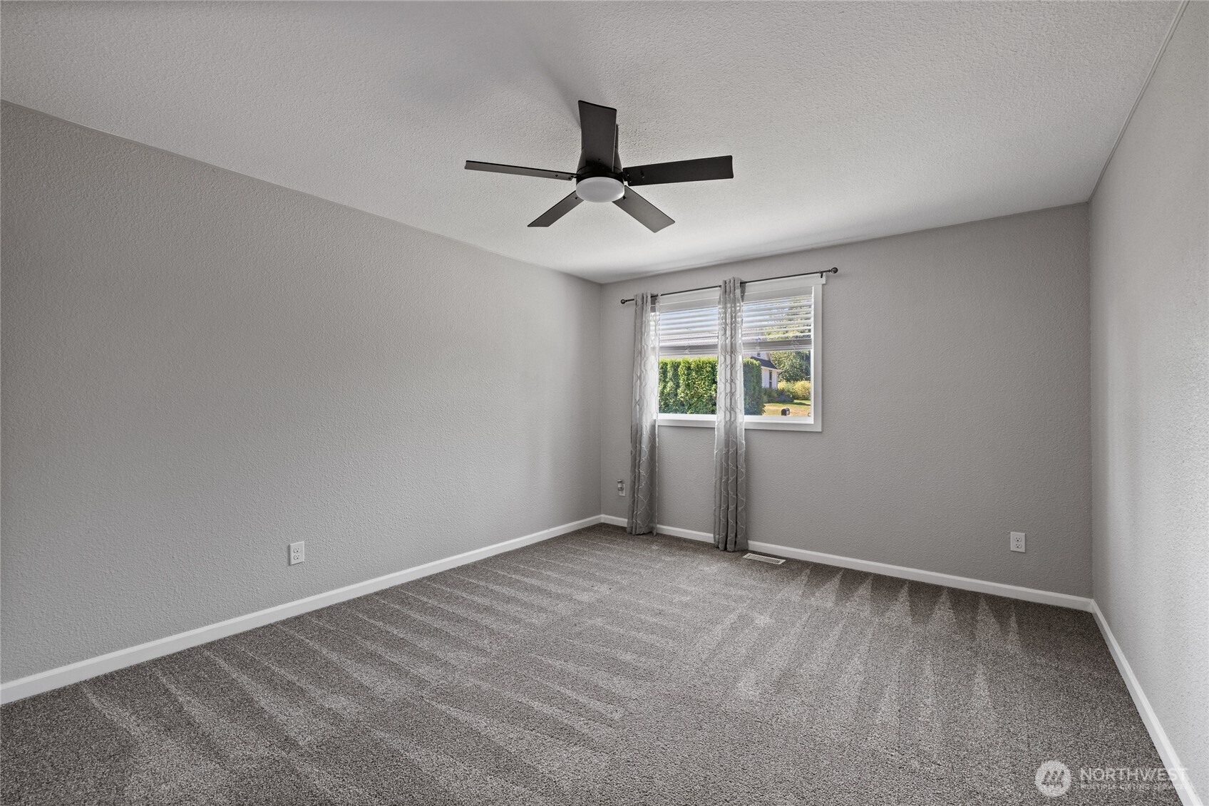4803 E Maple Lane Circle Property Photo 16