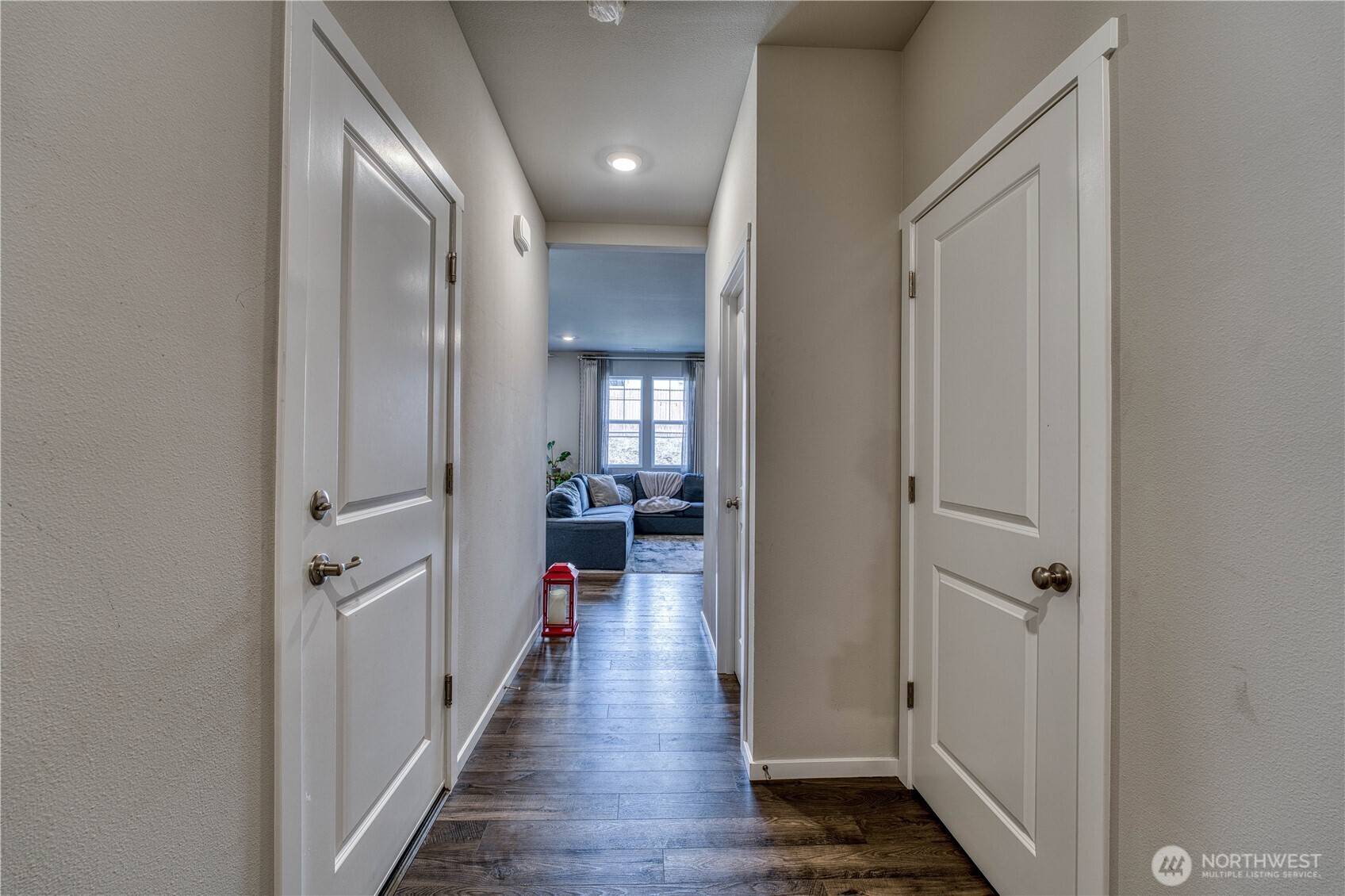106 17th Drive Property Photo 3
