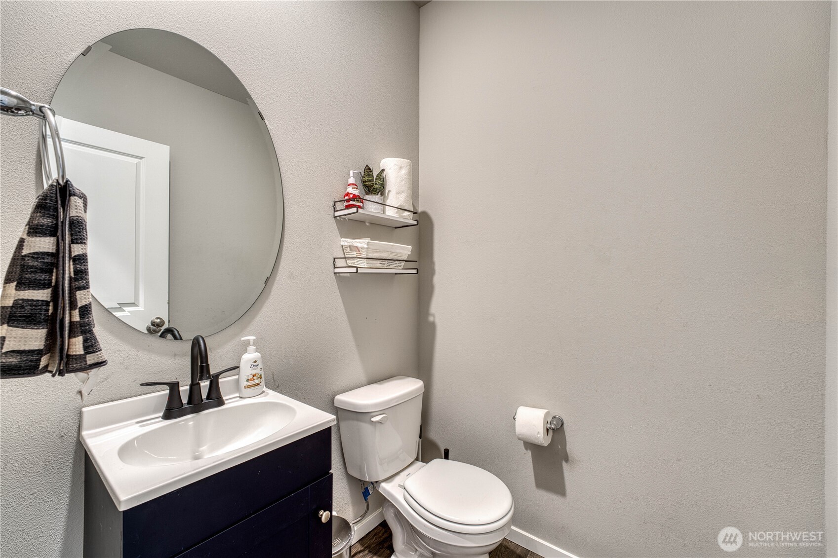 106 17th Drive Property Photo 4
