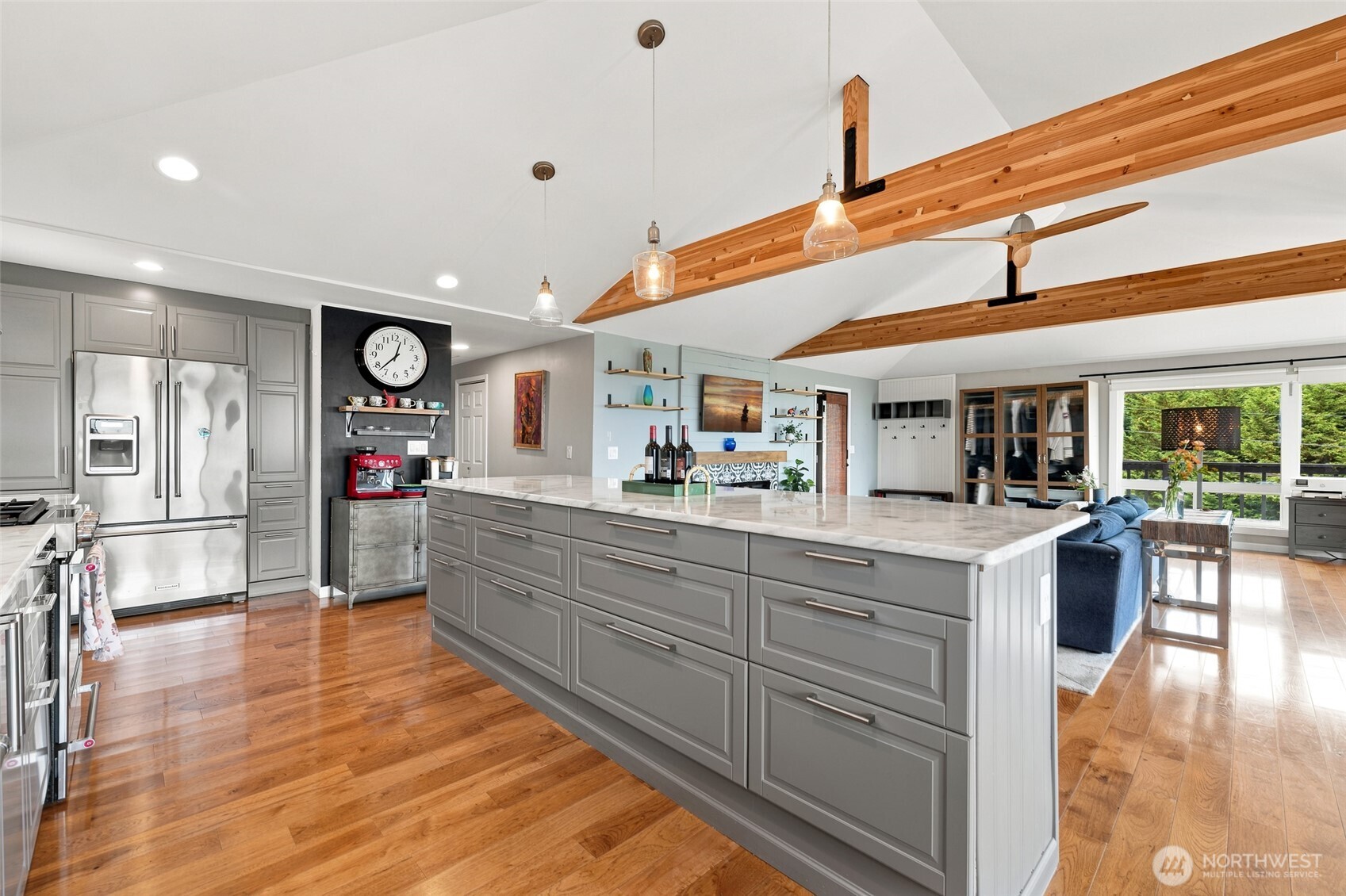 612 Park Avenue Property Photo 12