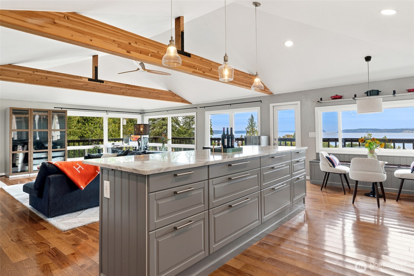 612 Park Avenue Property Photo 13