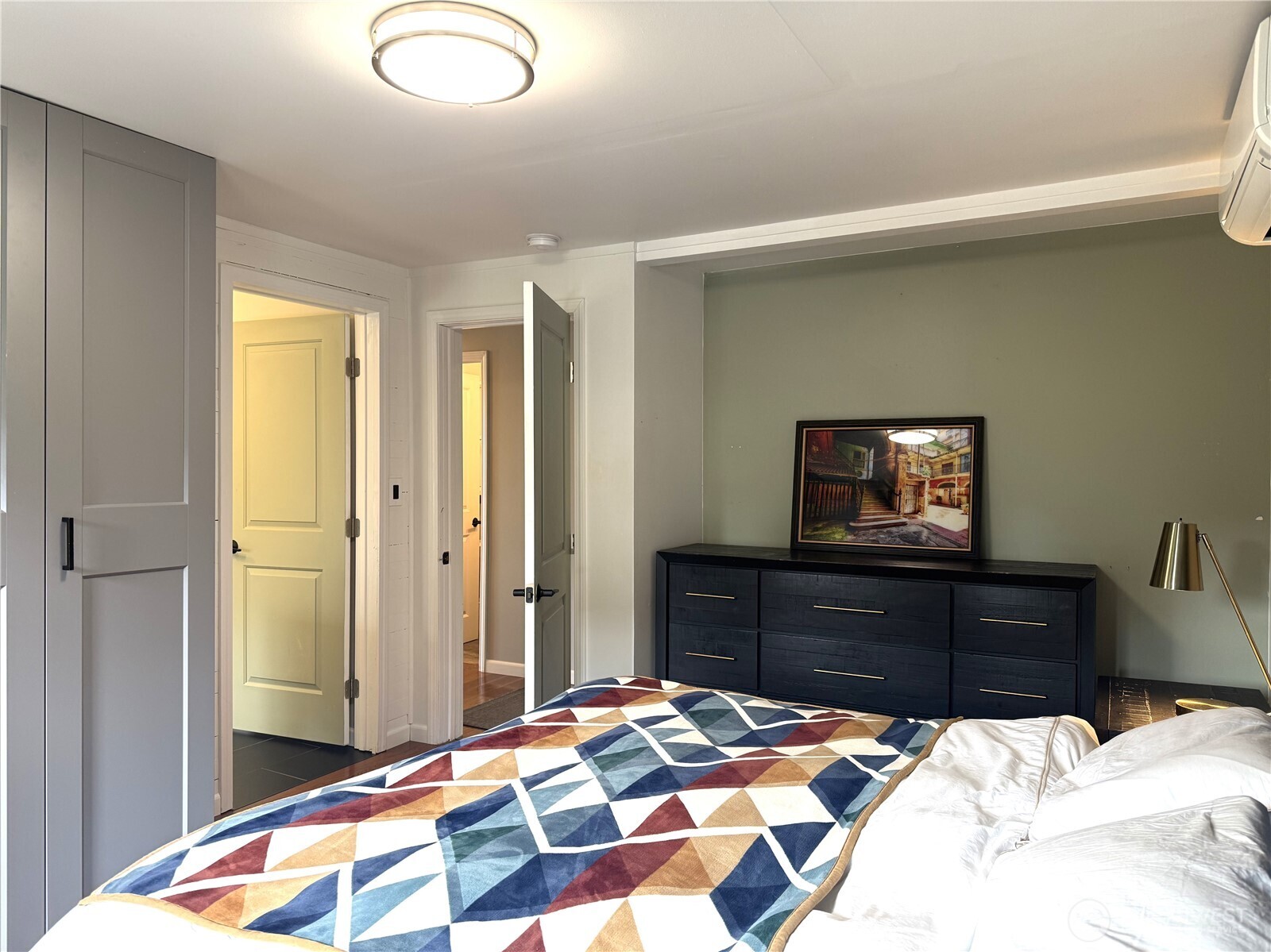 612 Park Avenue Property Photo 19