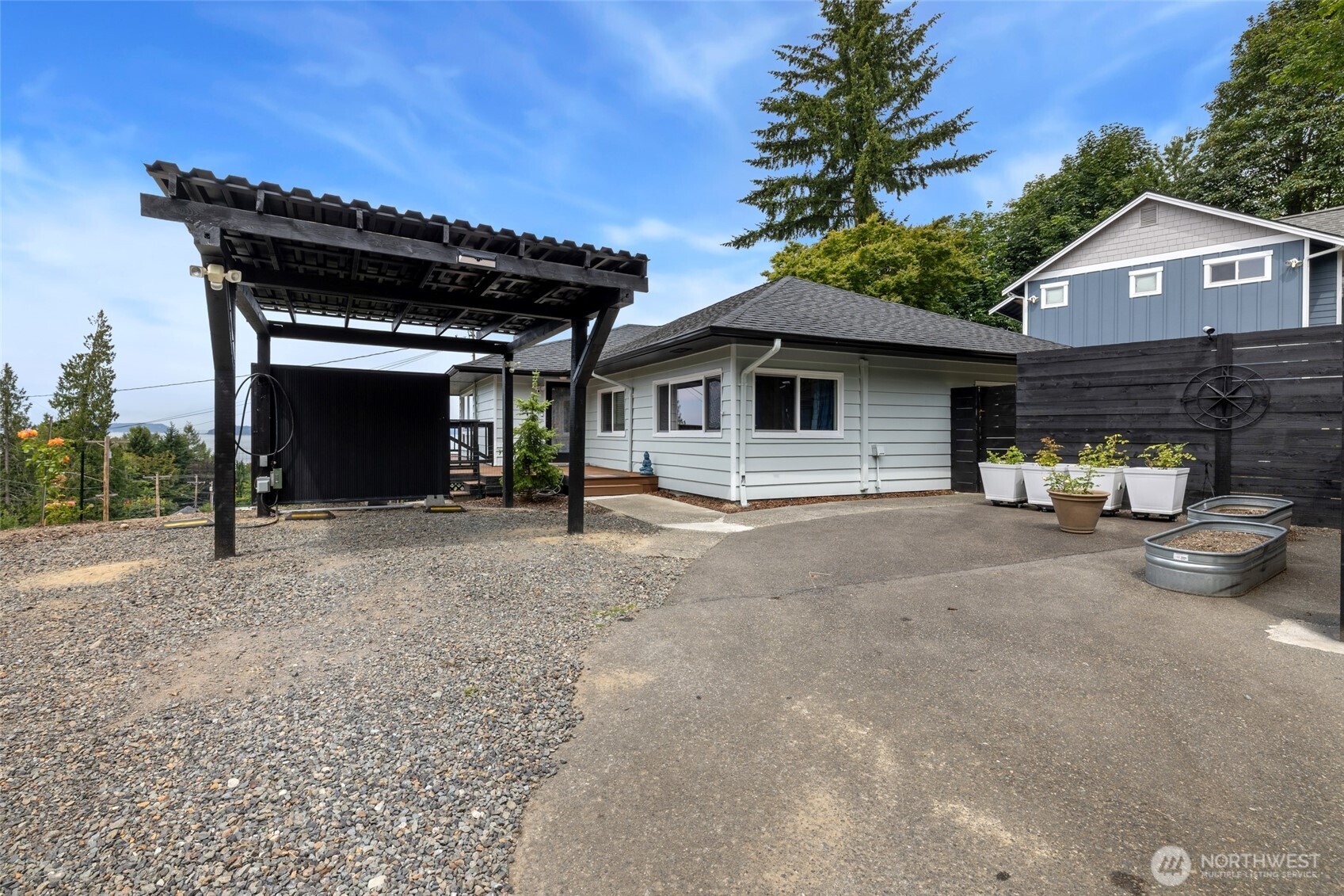 612 Park Avenue Property Photo 32