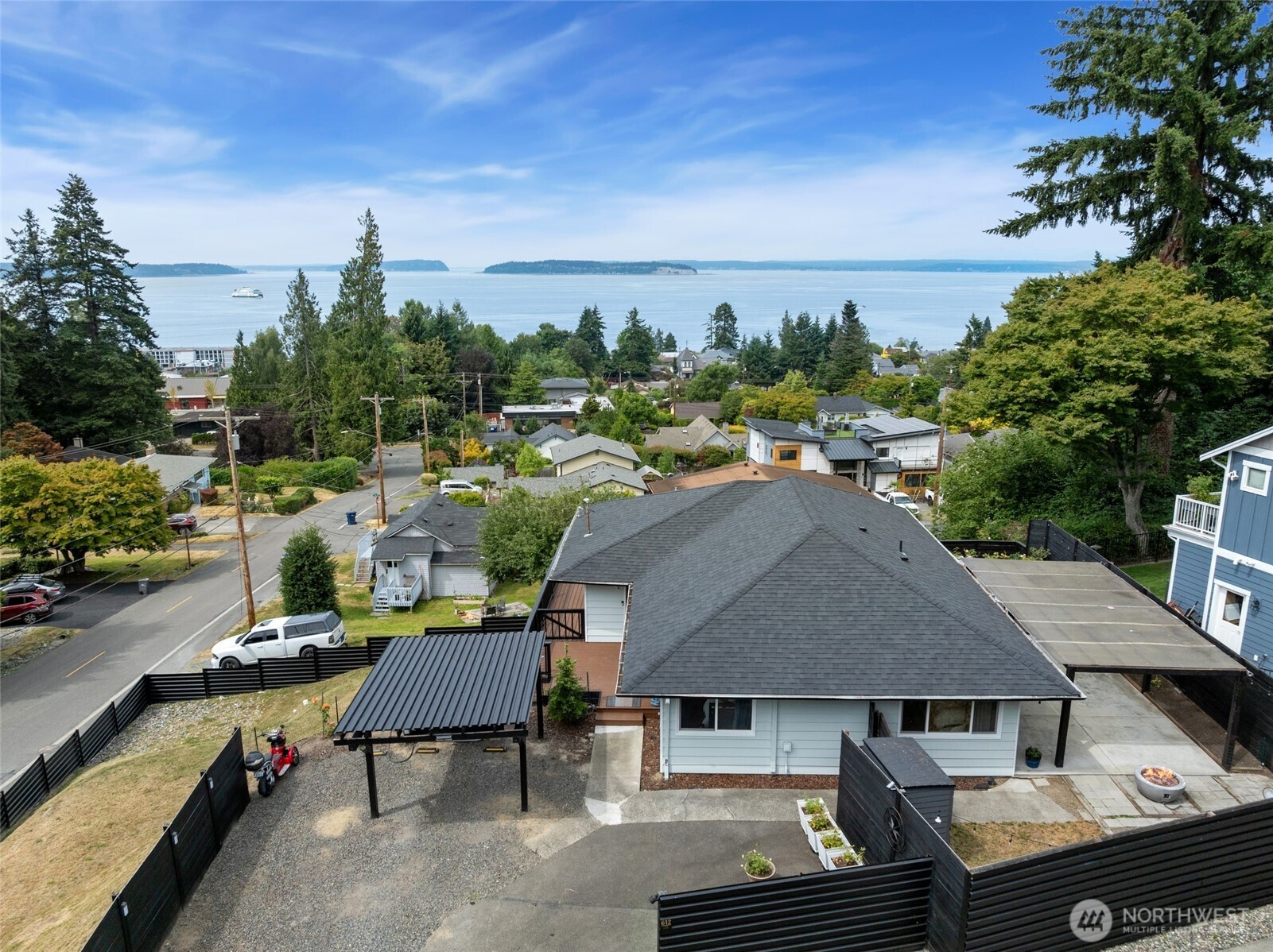 612 Park Avenue Property Photo 35