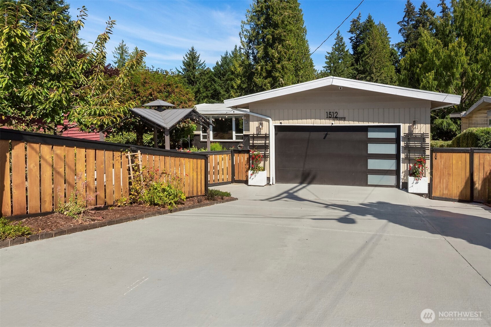 1512 167th Avenue Property Photo 6