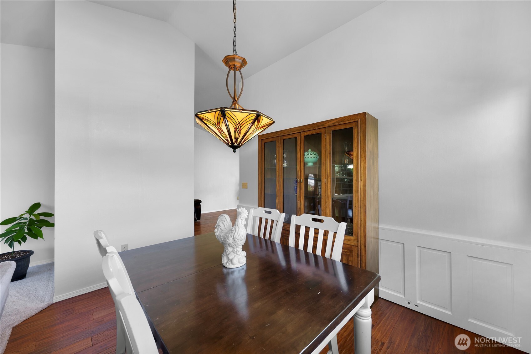 2901 Montgomery Place Property Photo 9