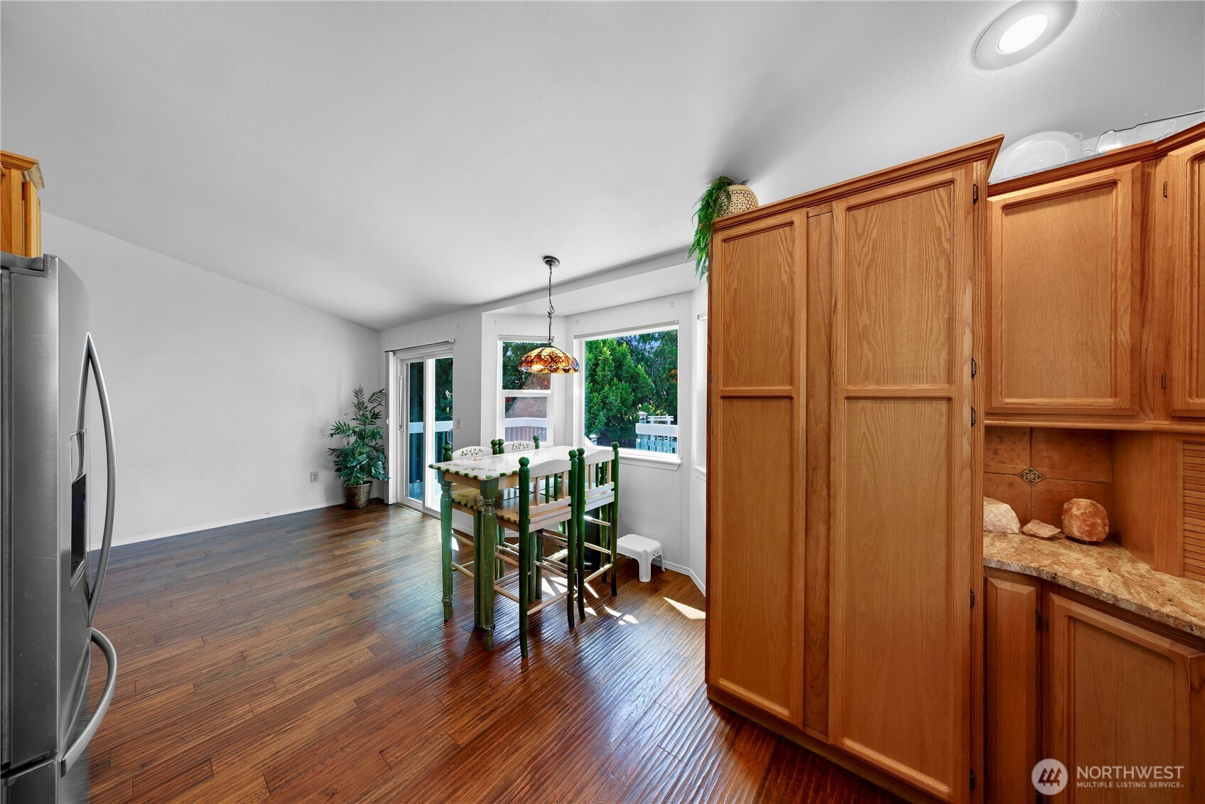 2901 Montgomery Place Property Photo 17