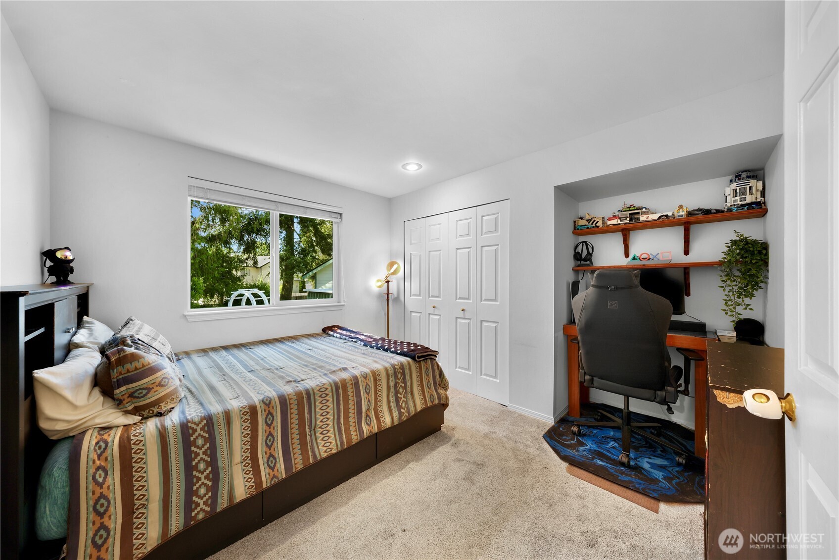 2901 Montgomery Place Property Photo 22