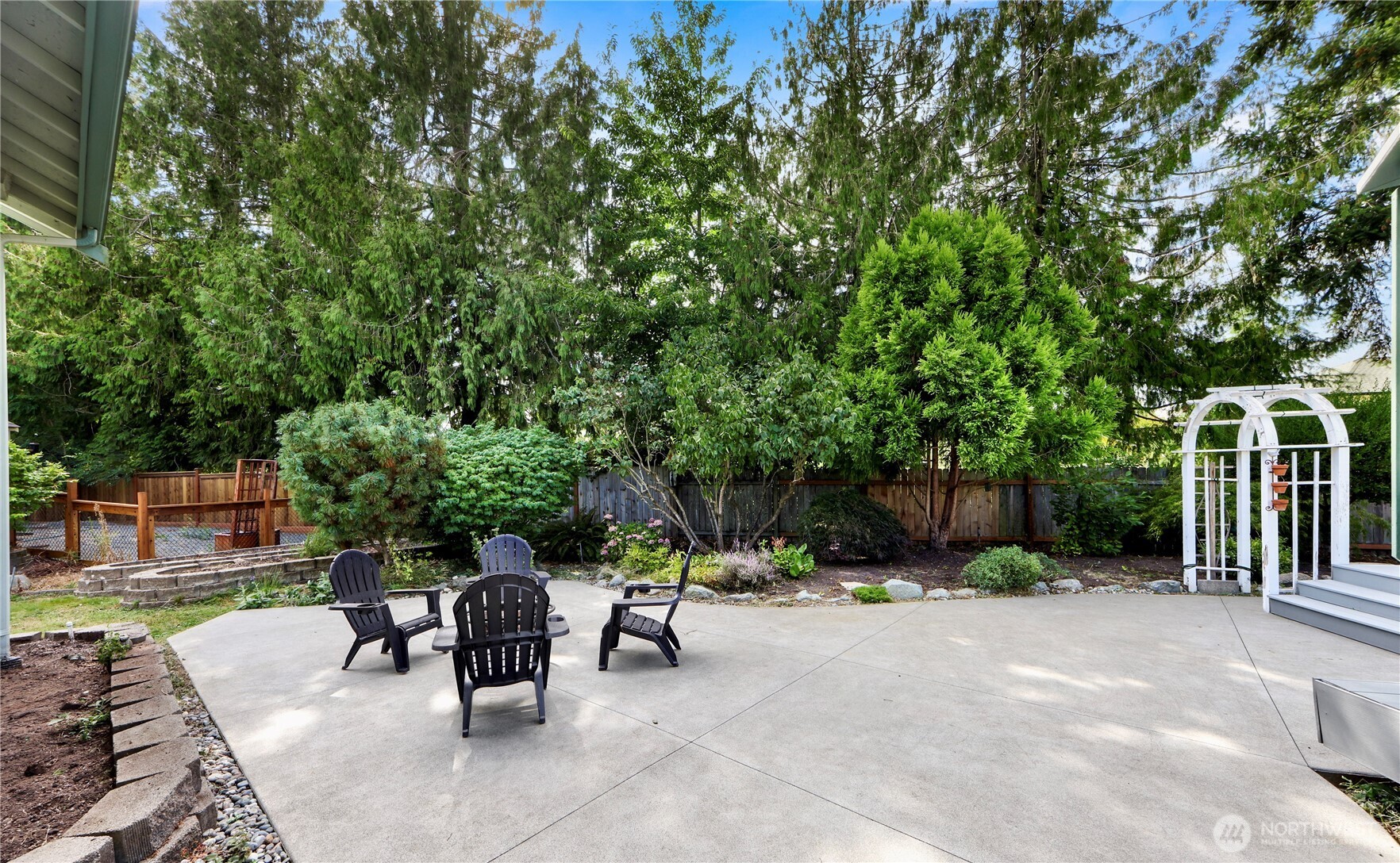 2901 Montgomery Place Property Photo 32