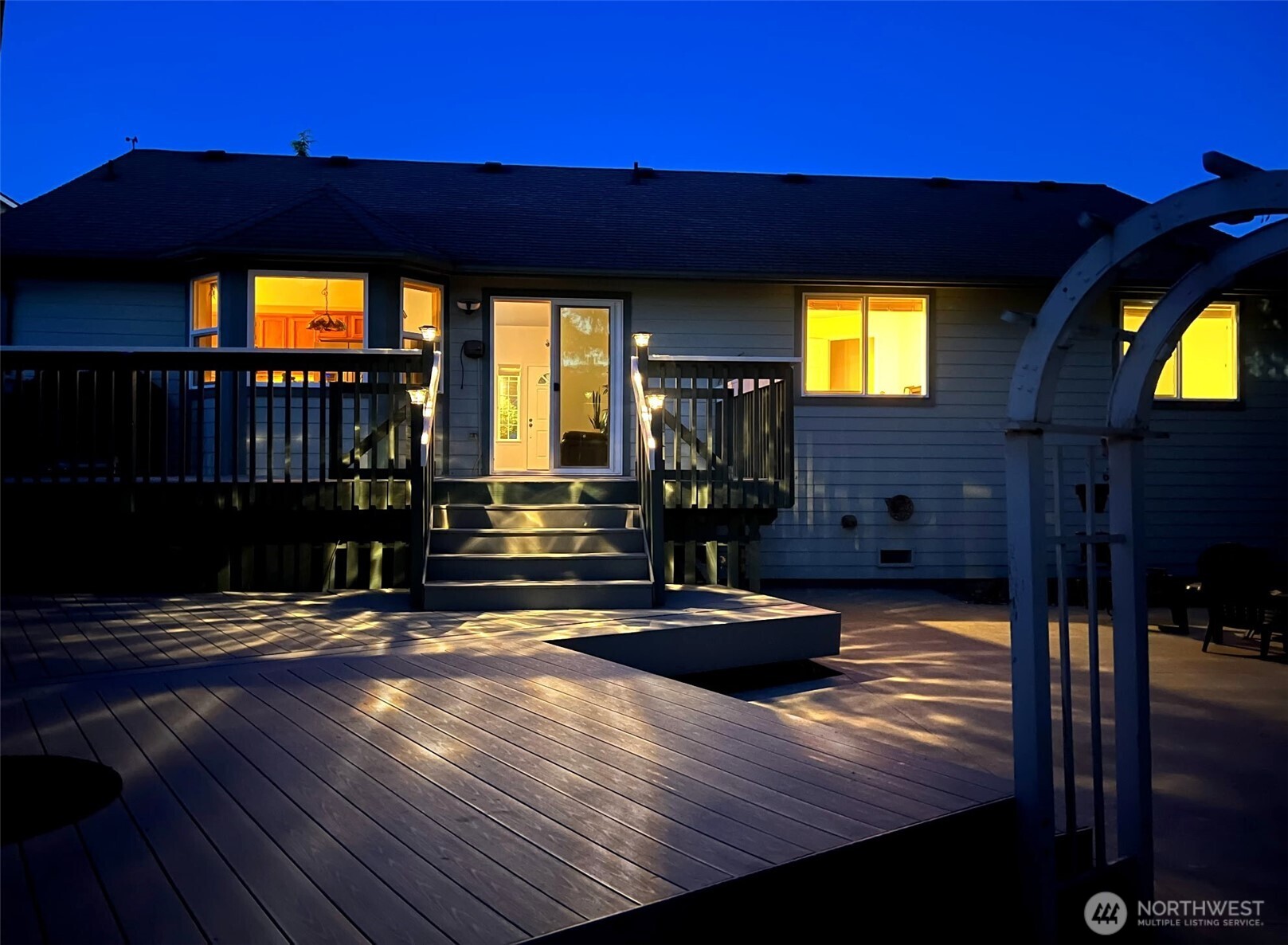 2901 Montgomery Place Property Photo 33