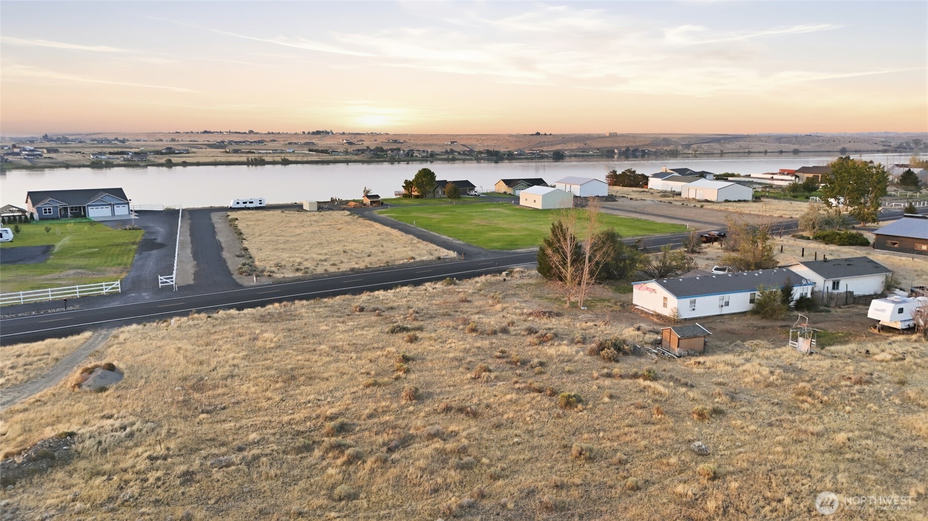 5320 Panorama Drive Property Photo 8