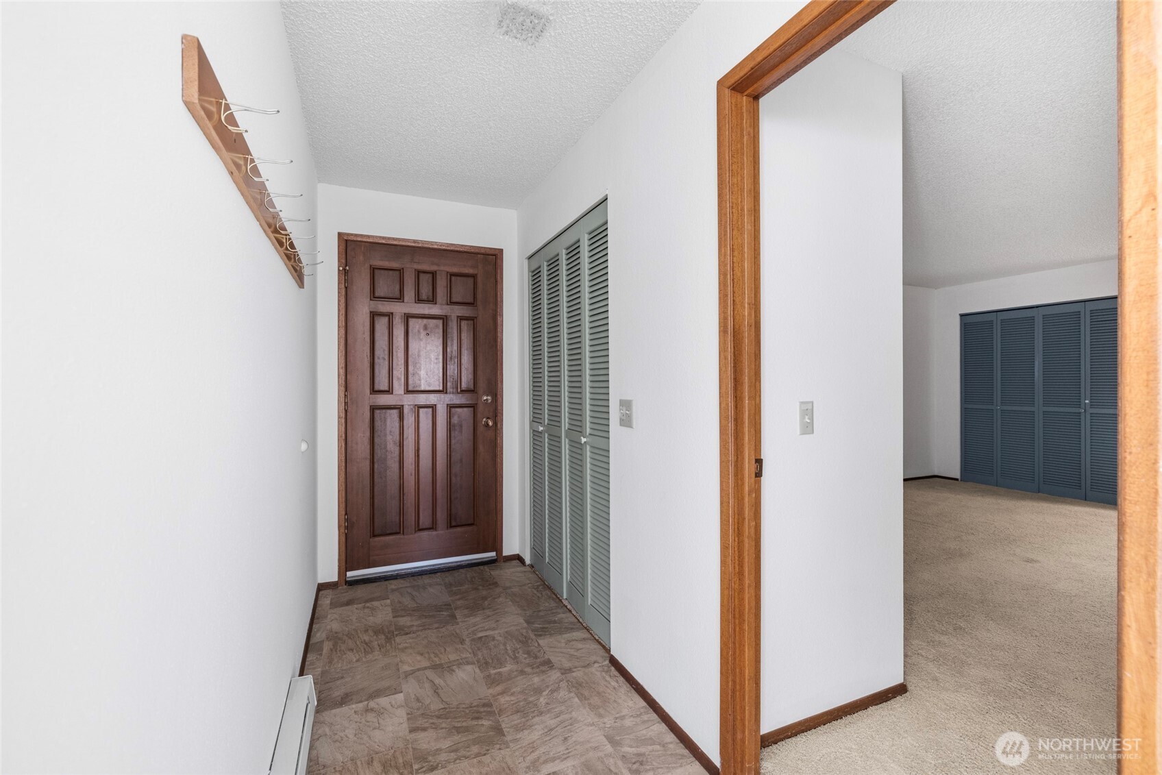 402 Boulevard 202 Property Photo 5