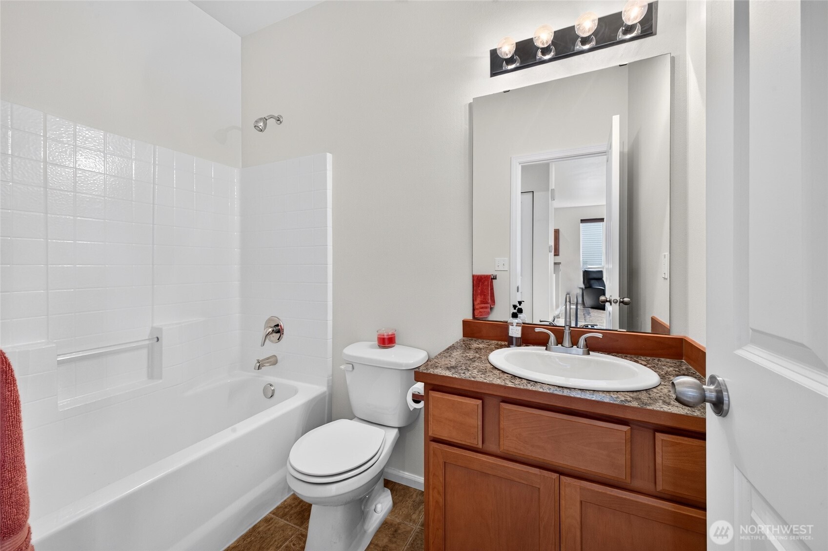 6618 Charlotte Avenue Property Photo 9