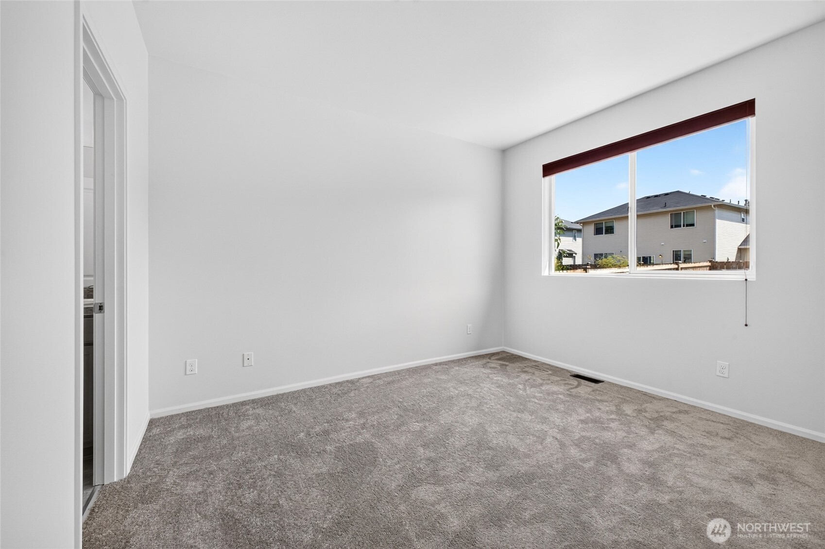 6618 Charlotte Avenue Property Photo 11