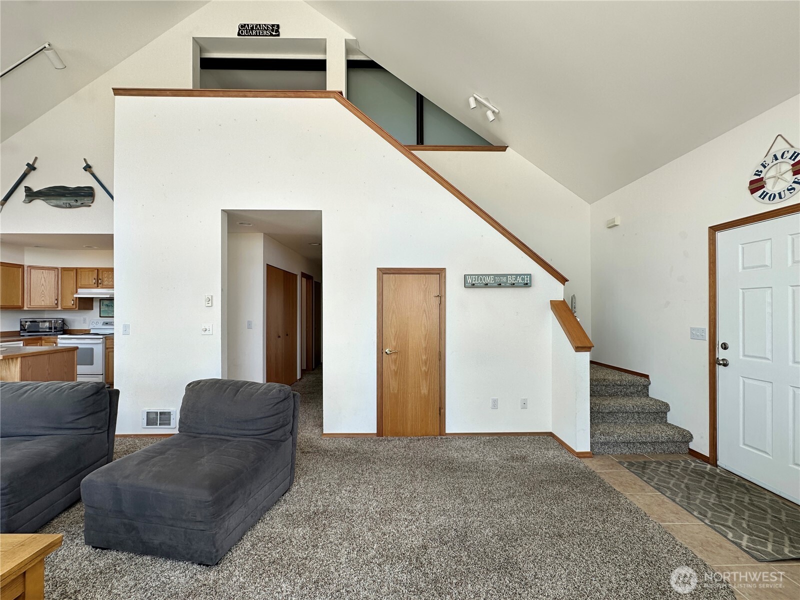 1050 Ocean Shores Boulevard Property Photo 10