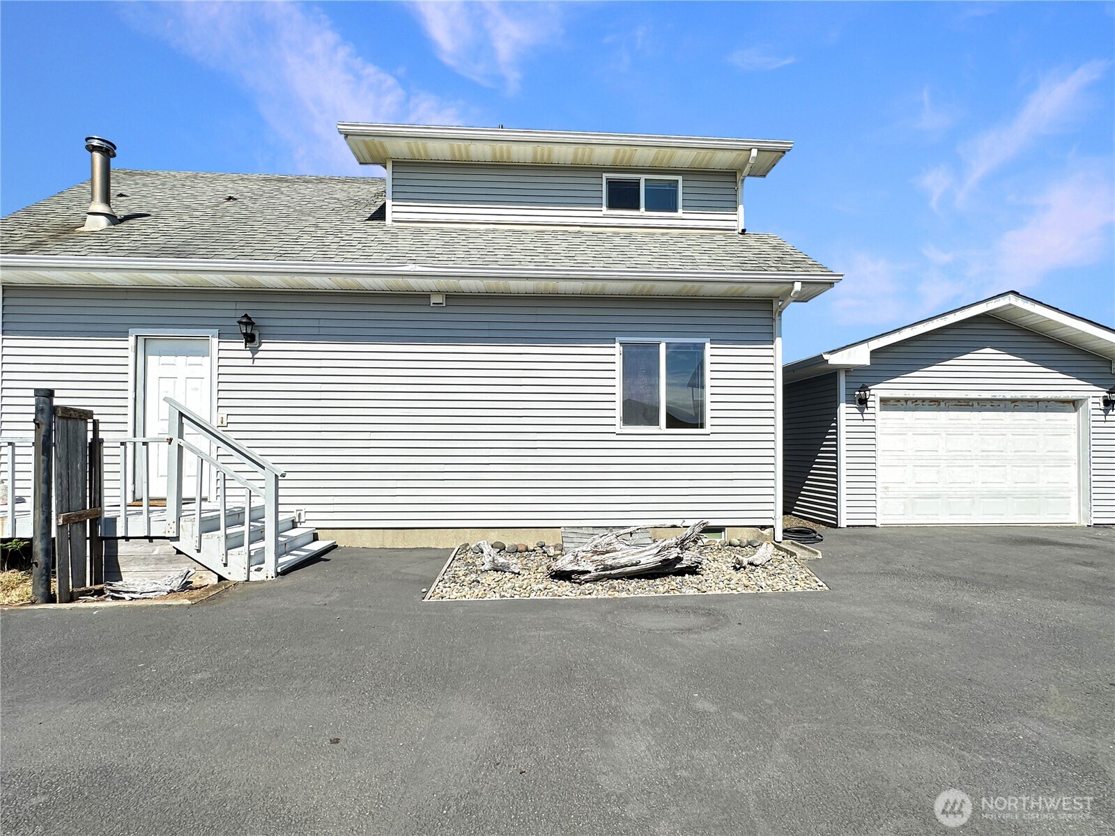 1050 Ocean Shores Boulevard Property Photo 29
