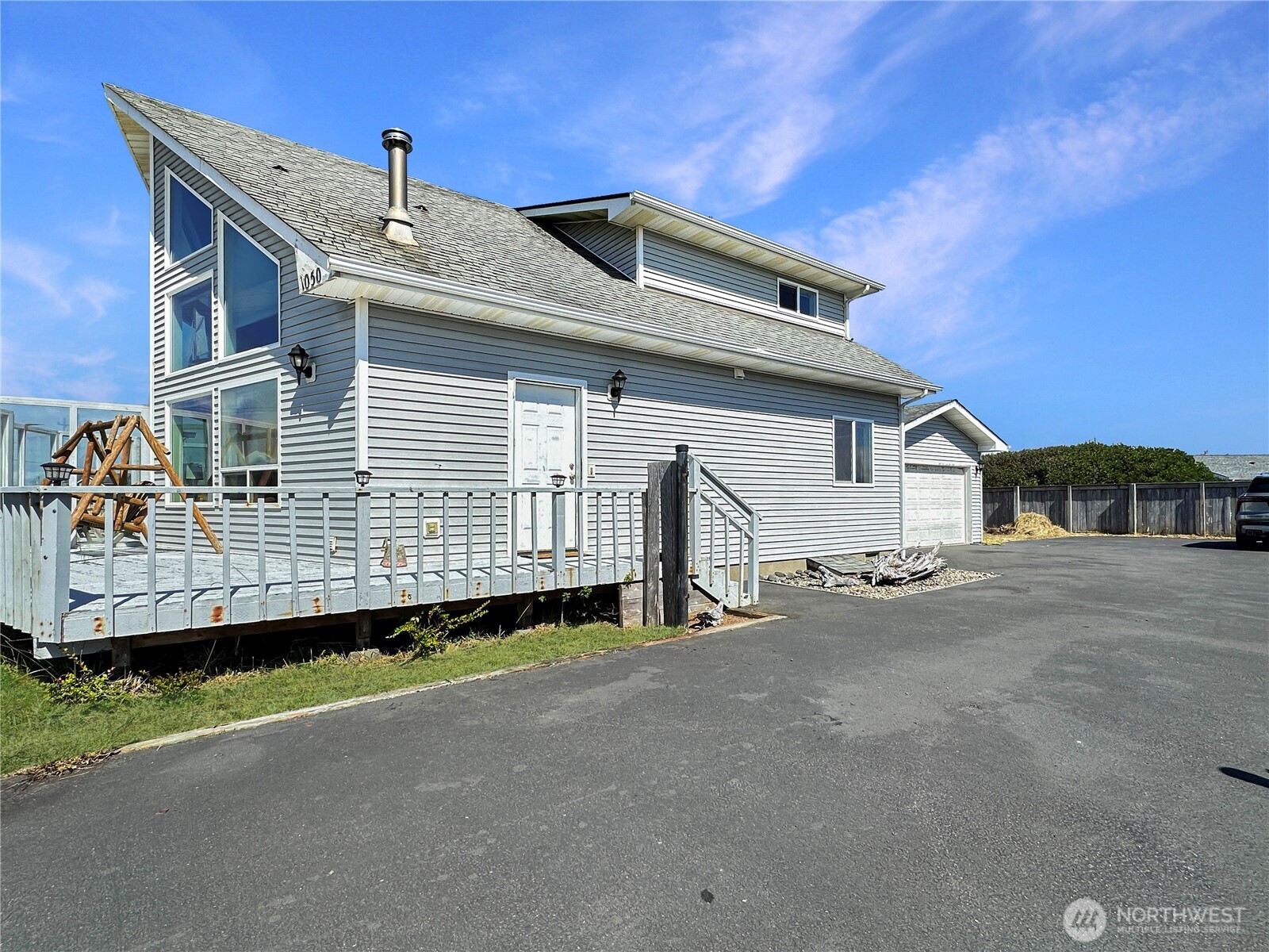 1050 Ocean Shores Boulevard Property Photo 35