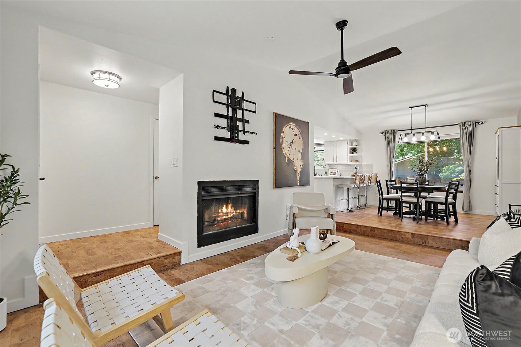 14205 154th Avenue Property Photo 3