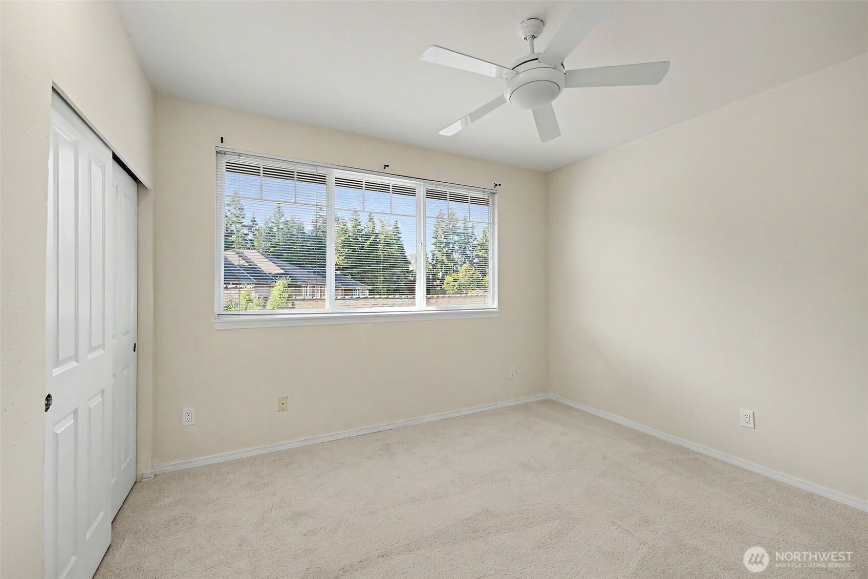 1500 S 18th G201 Property Photo 19