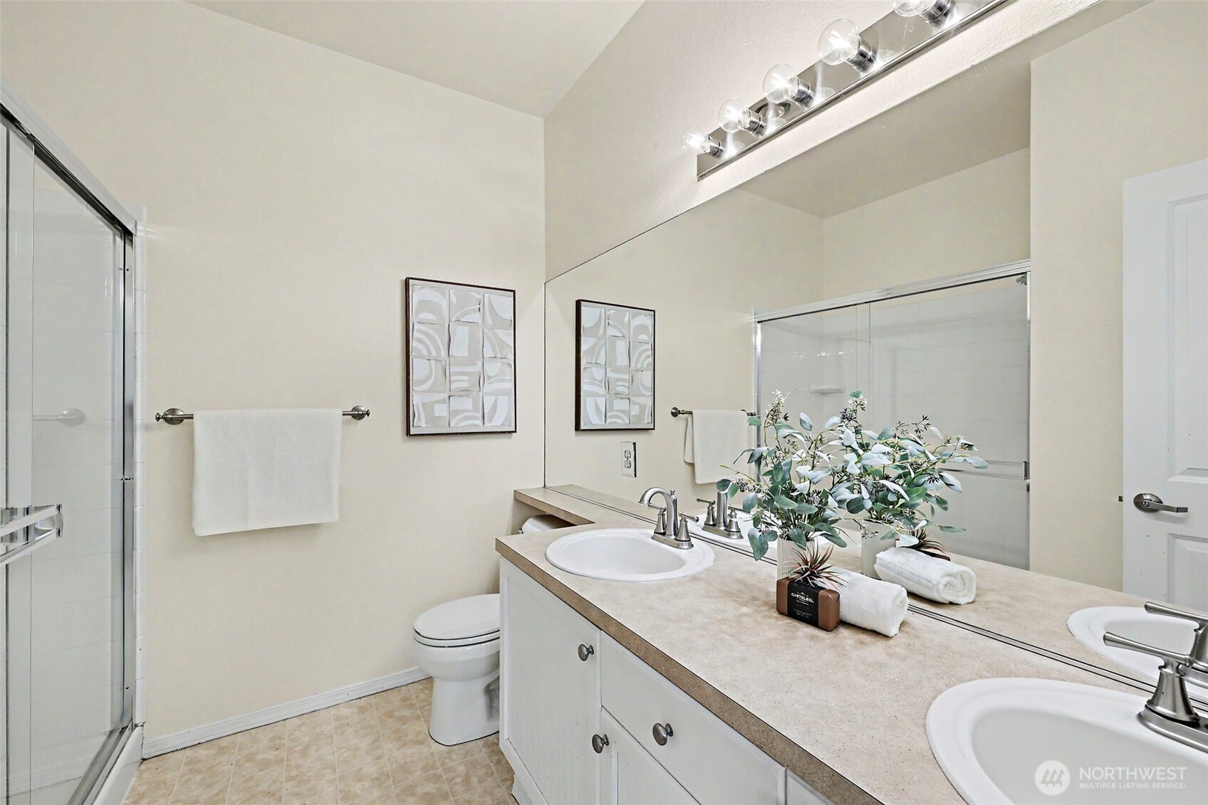 1500 S 18th G201 Property Photo 20