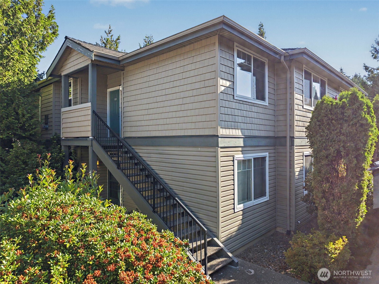 1500 S 18th G201 Property Photo 24