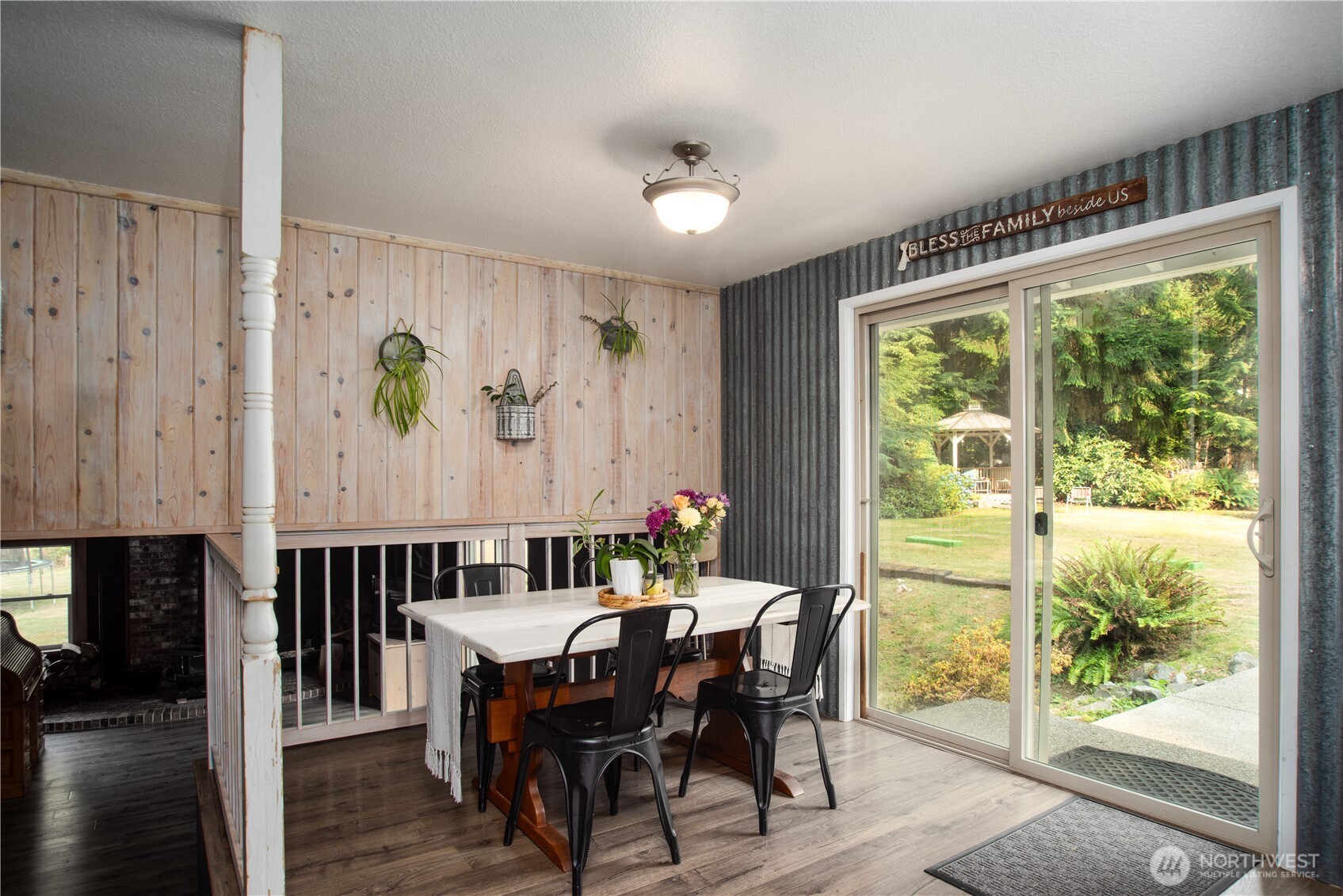 13814 214th Street Property Photo 6