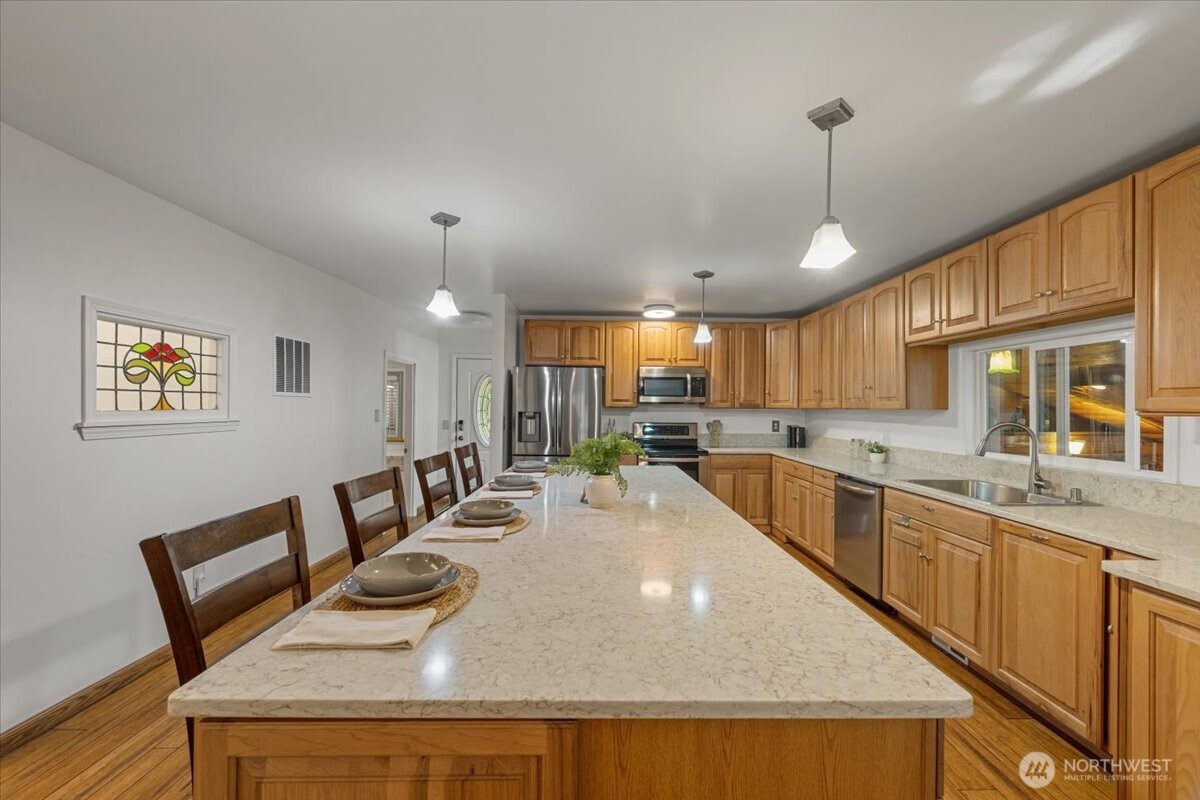 209 Emery Avenue Property Photo 7