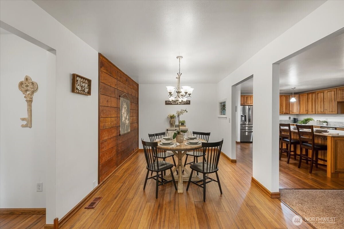 209 Emery Avenue Property Photo 8
