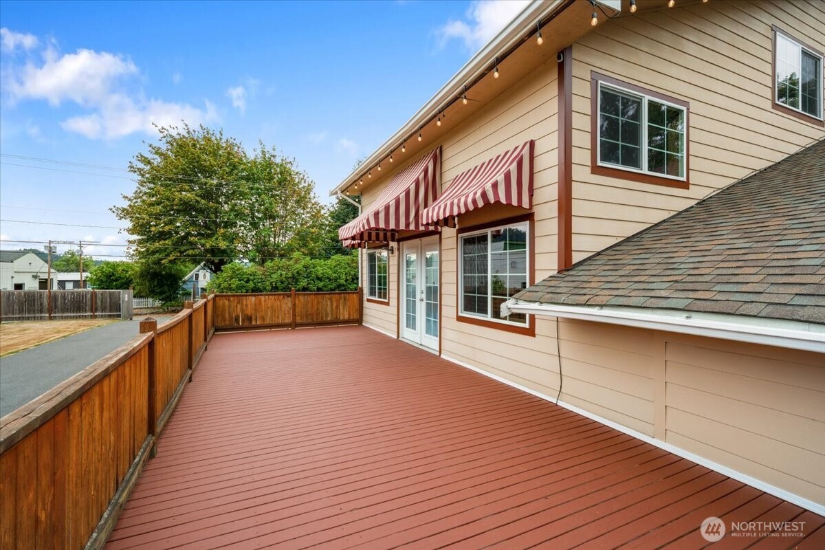 209 Emery Avenue Property Photo 18