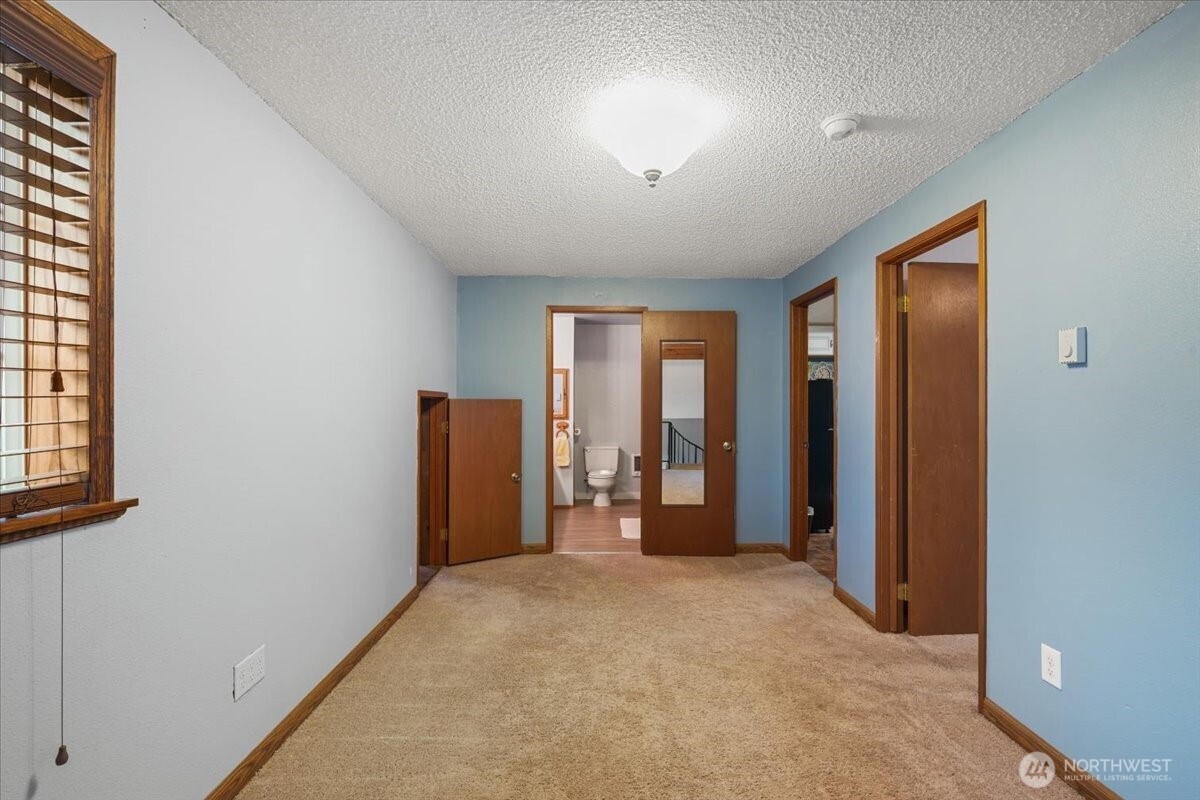 209 Emery Avenue Property Photo 23