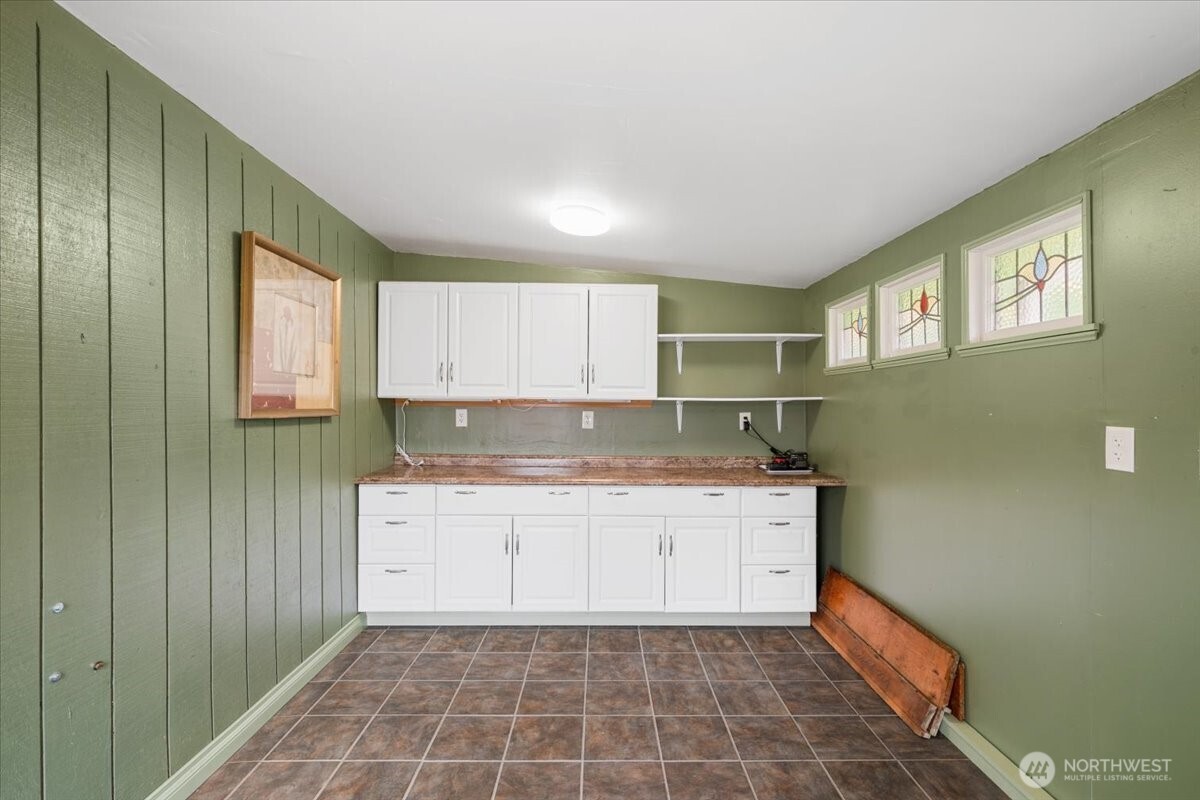 209 Emery Avenue Property Photo 34