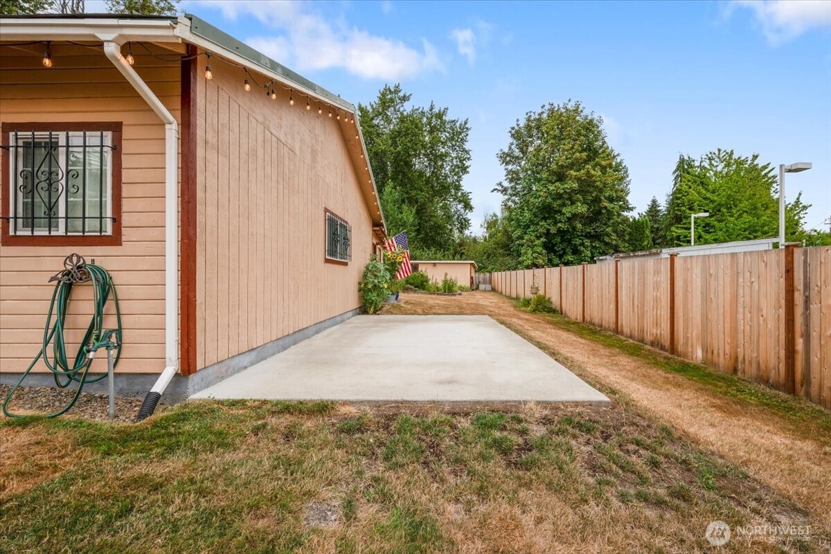 209 Emery Avenue Property Photo 35