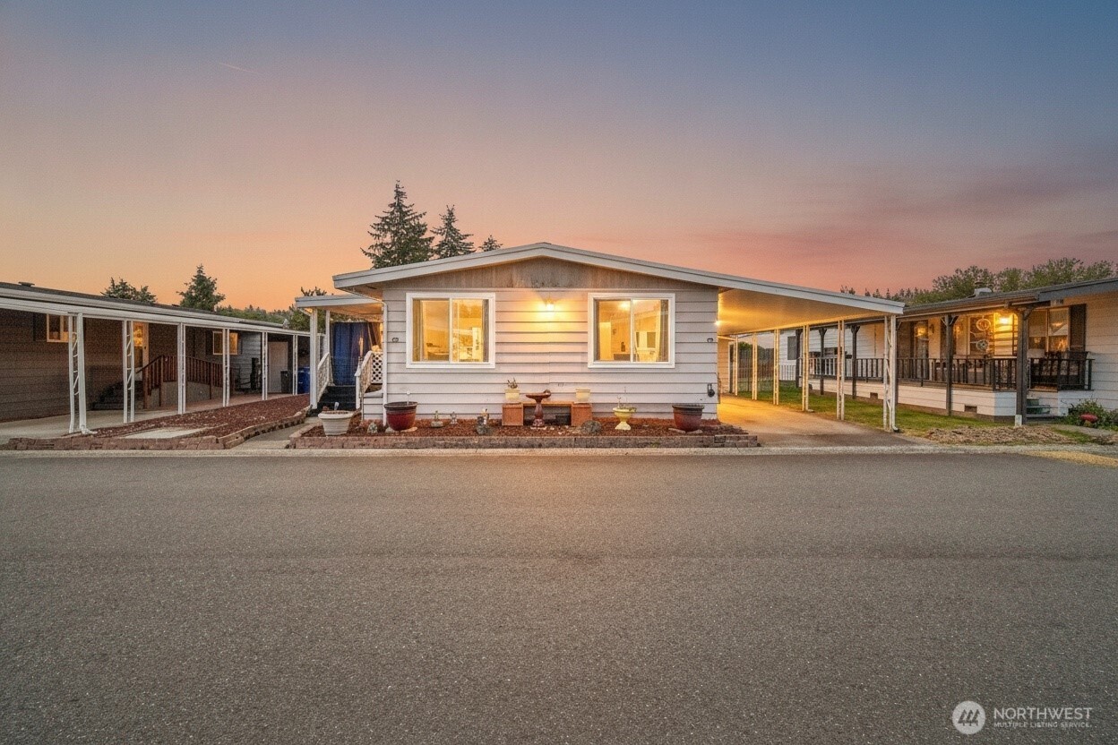 1402 22nd Street 300 Property Photo 1