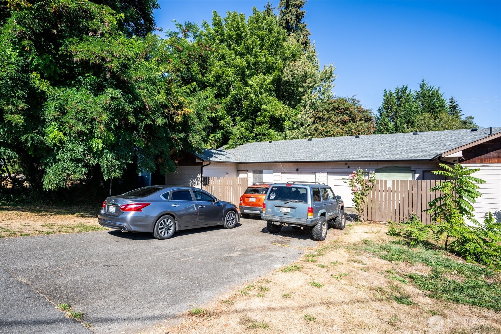 1126 Puget Street Property Photo 3