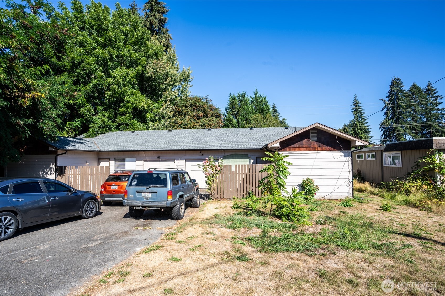 1126 Puget Street Property Photo 4