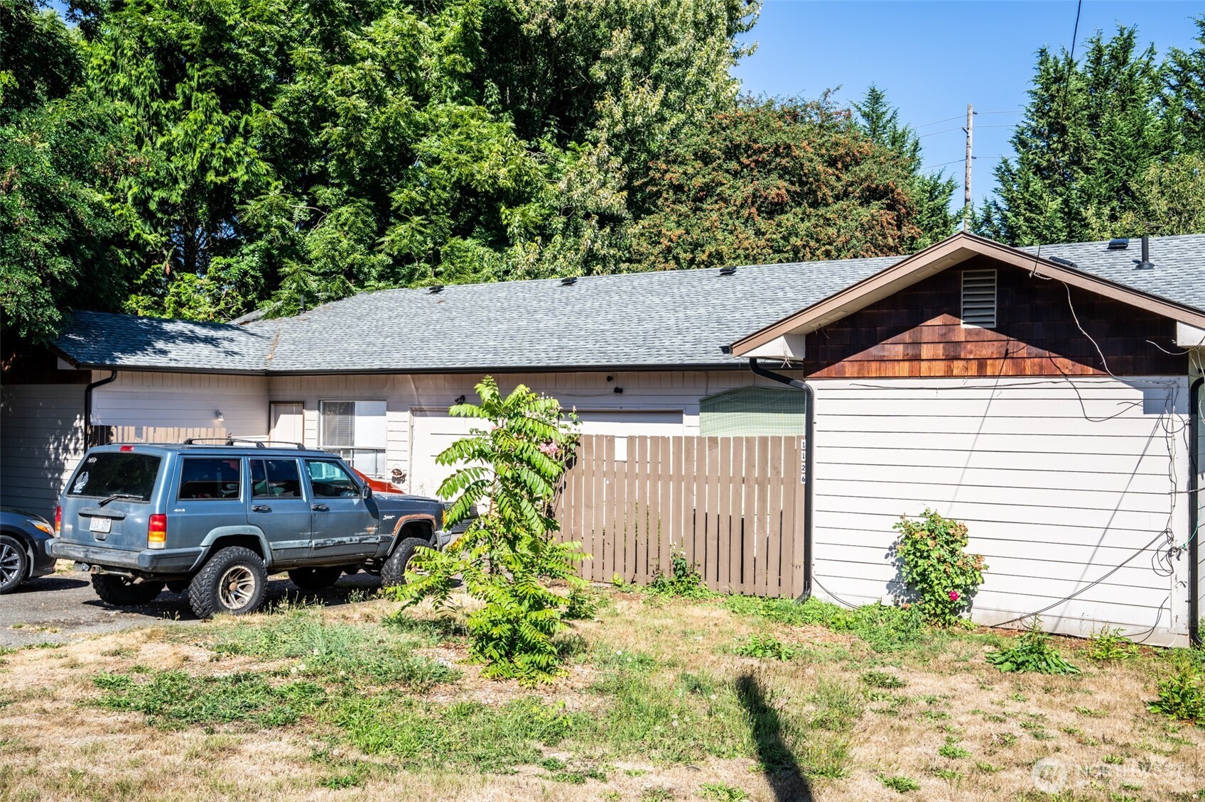 1126 Puget Street Property Photo 6