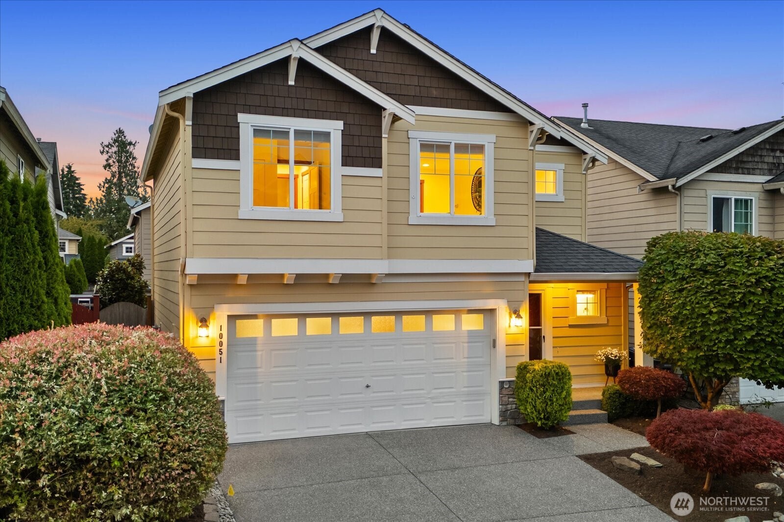 10051 2nd Place Property Photo 1