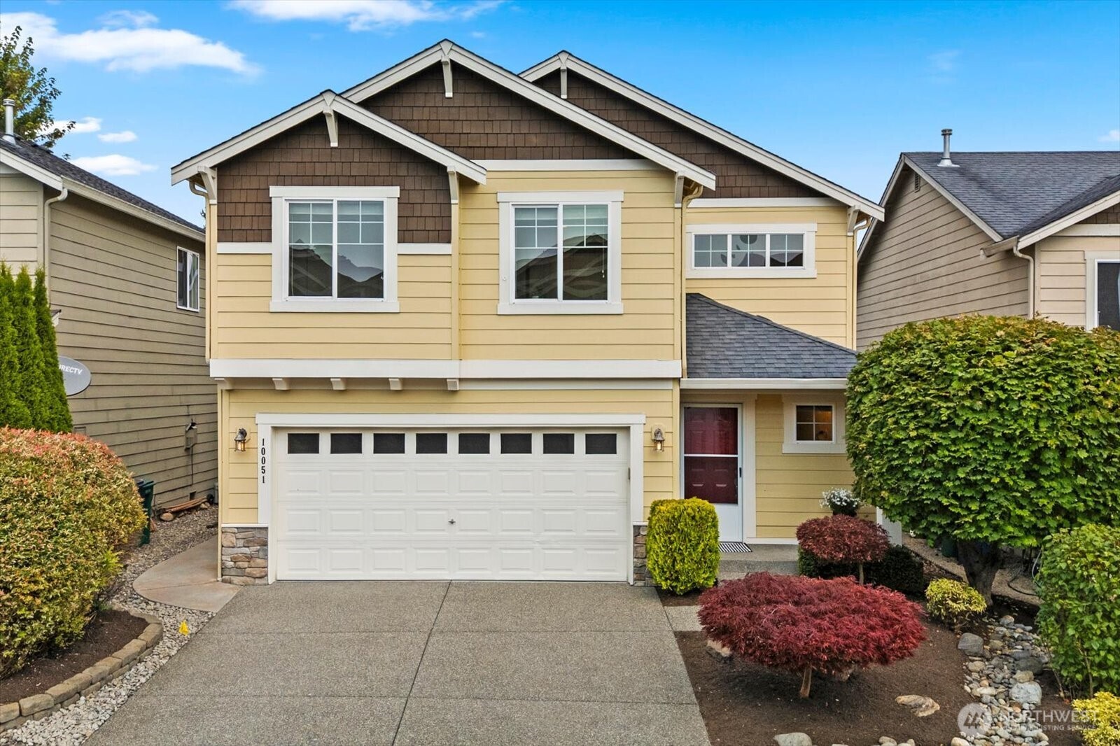 10051 2nd Place Property Photo 3