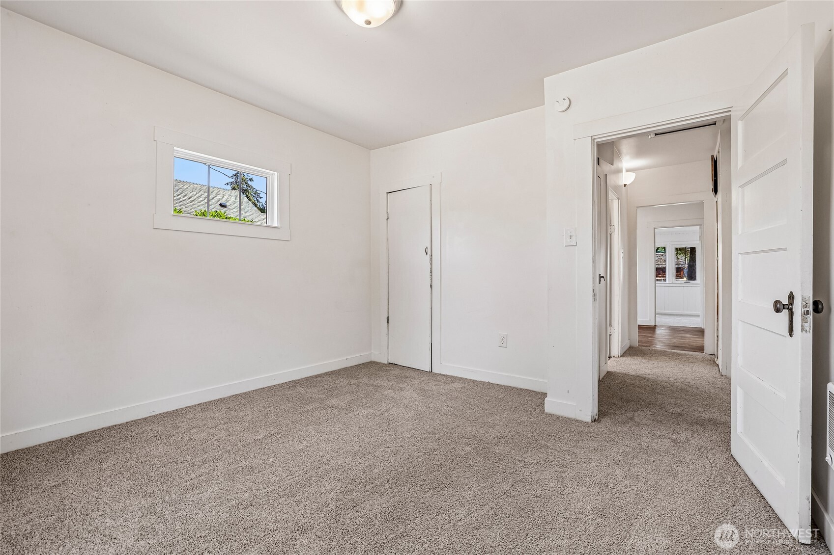 6925 52nd Avenue Property Photo 27