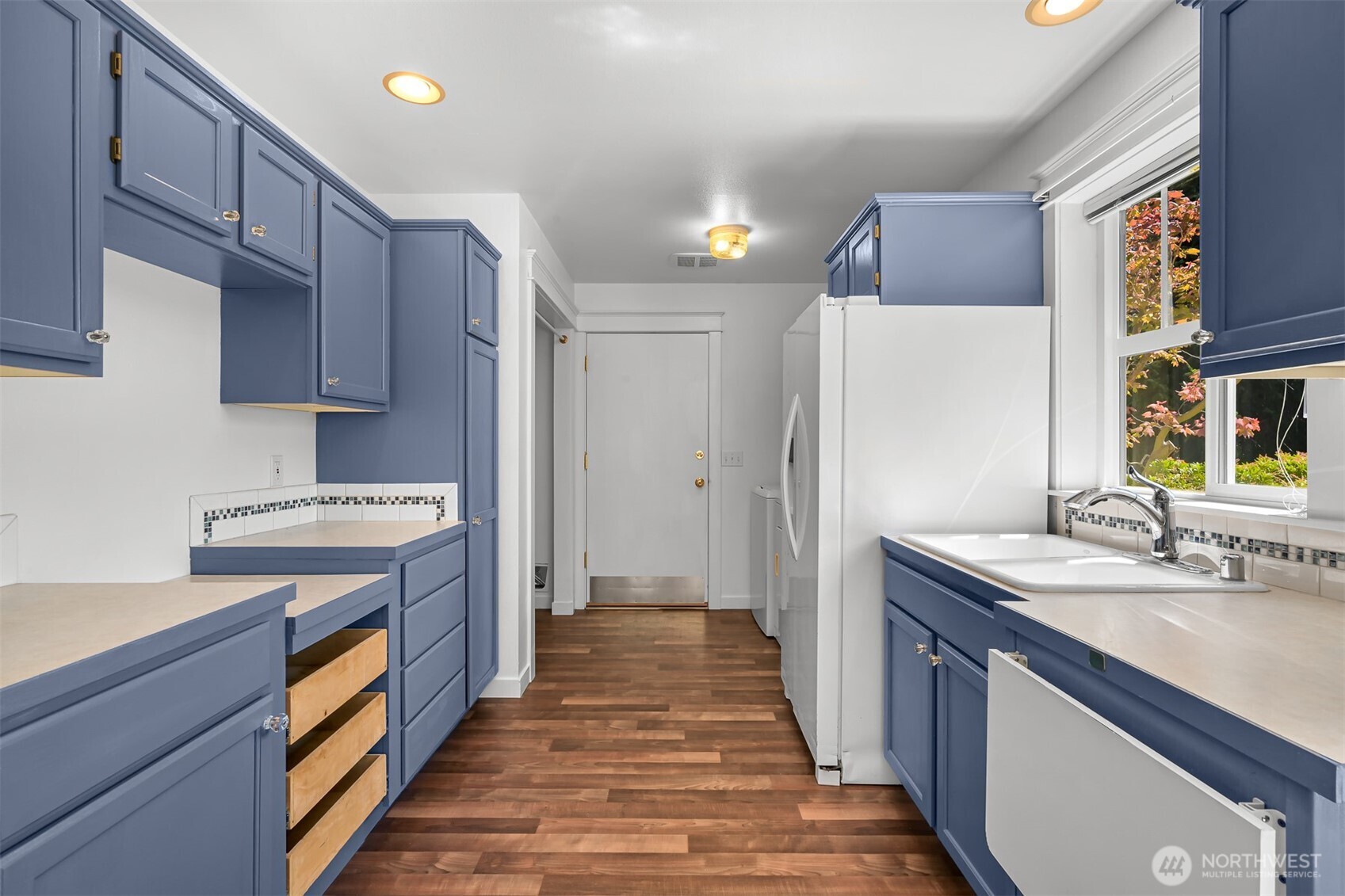 5663 Rosemary Avenue Property Photo 13