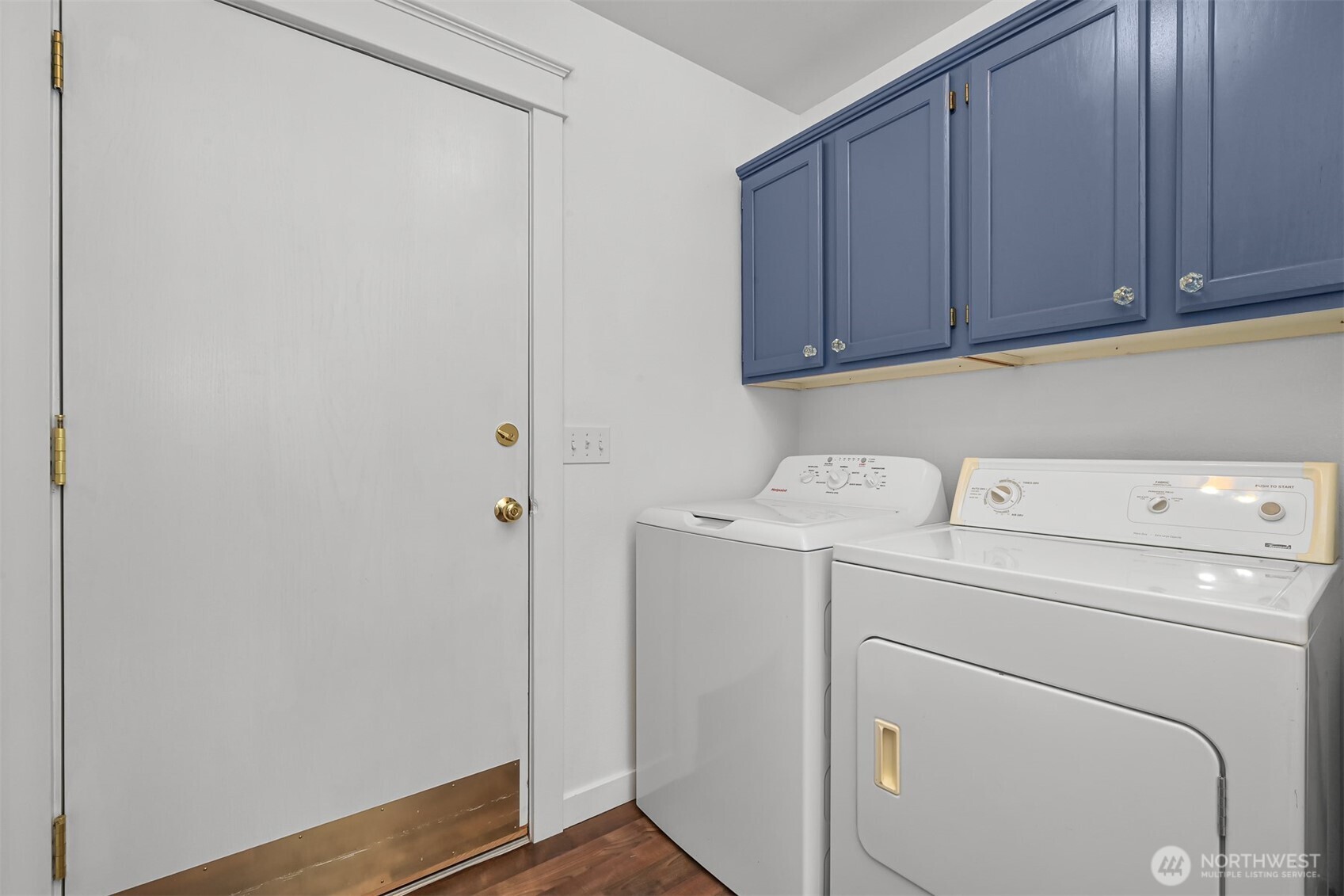 5663 Rosemary Avenue Property Photo 16