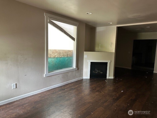 1220 Yakima Avenue Property Photo 2