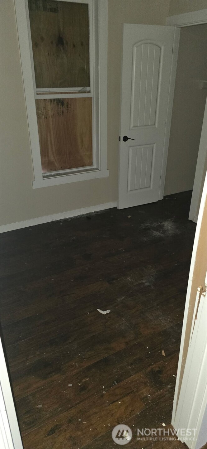 1220 Yakima Avenue Property Photo 8